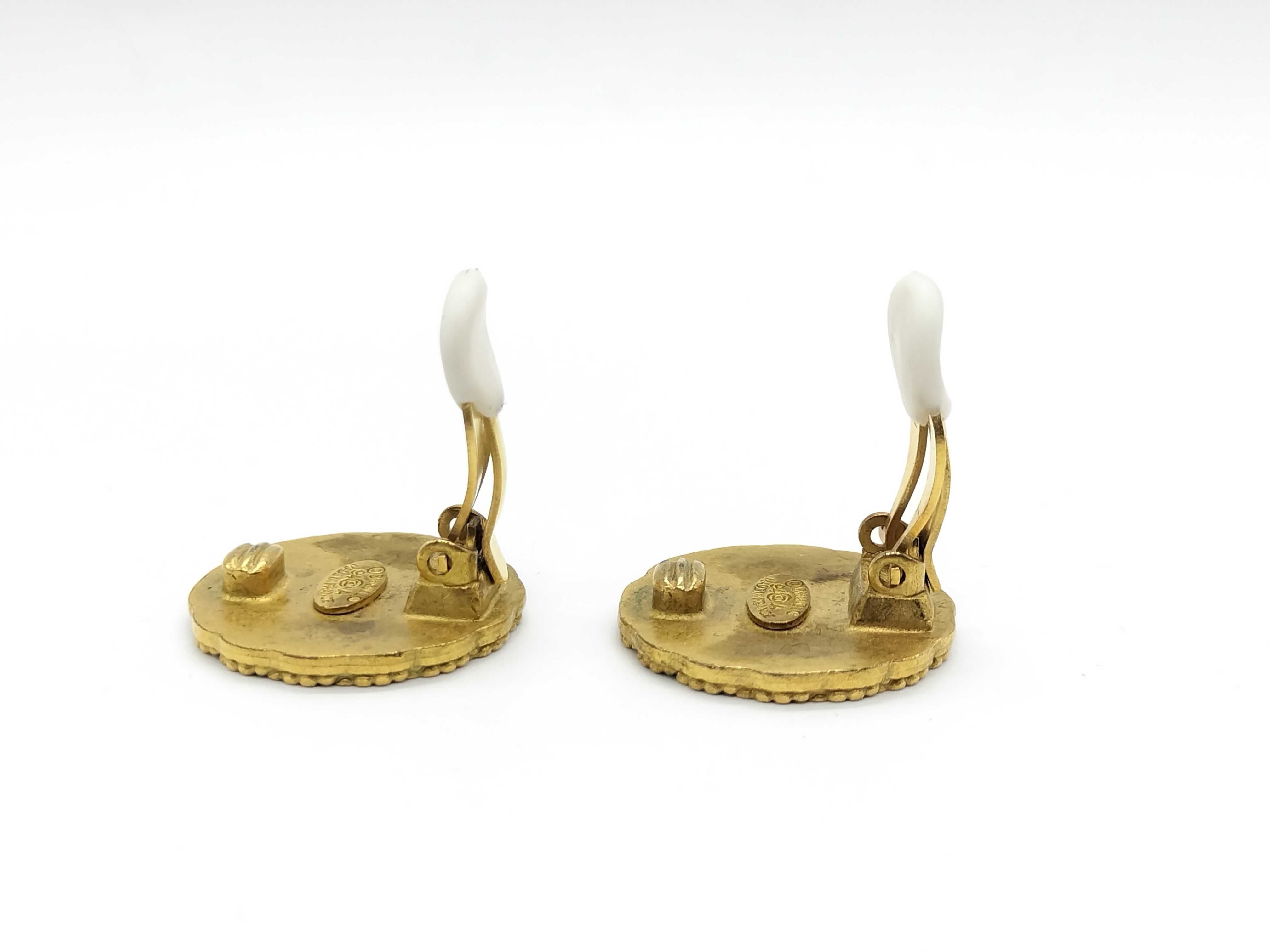 Coco Mark Earrings 94P Earrings — view 4