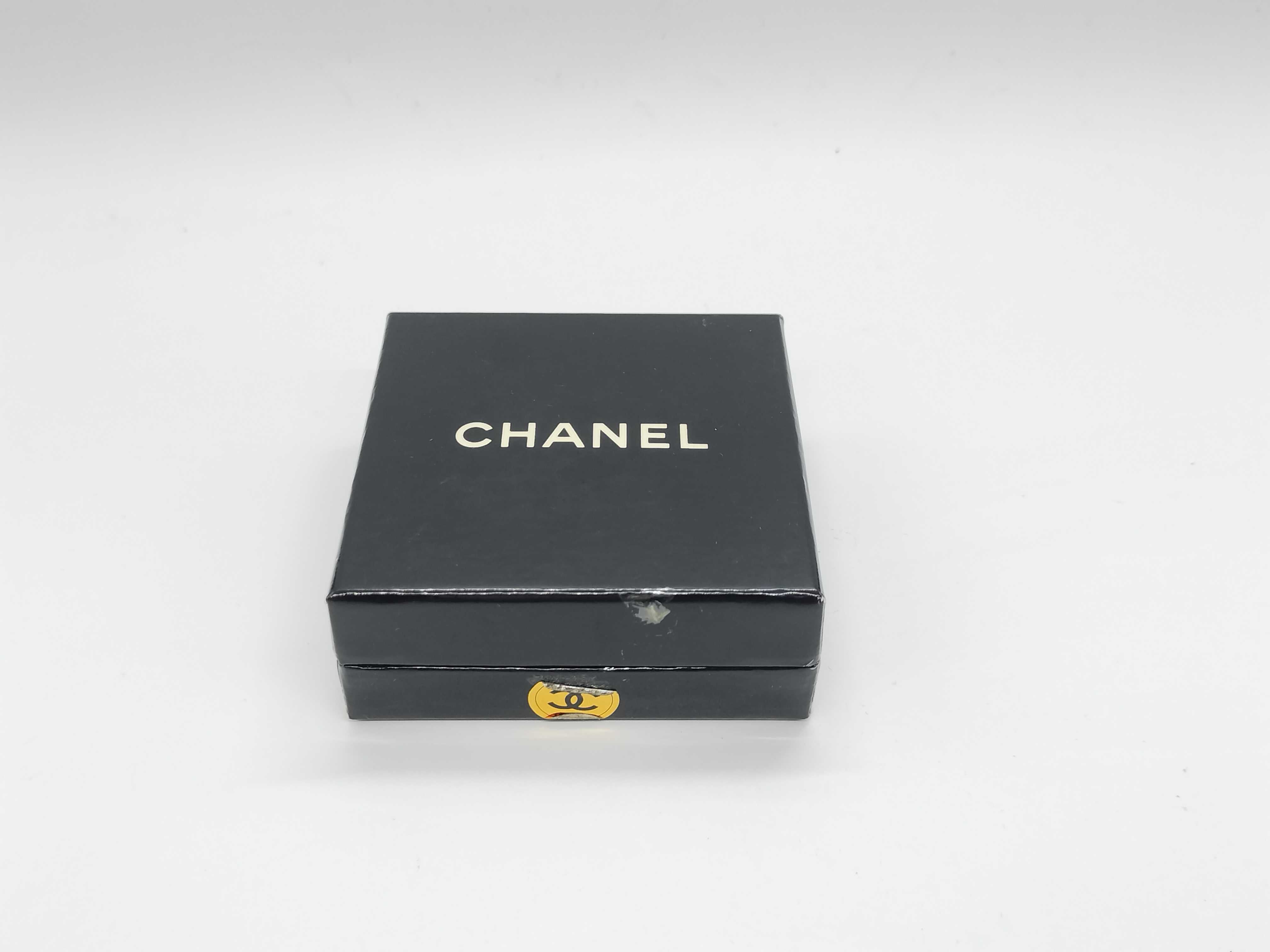 Coco Mark Earrings 94P Earrings — view 9