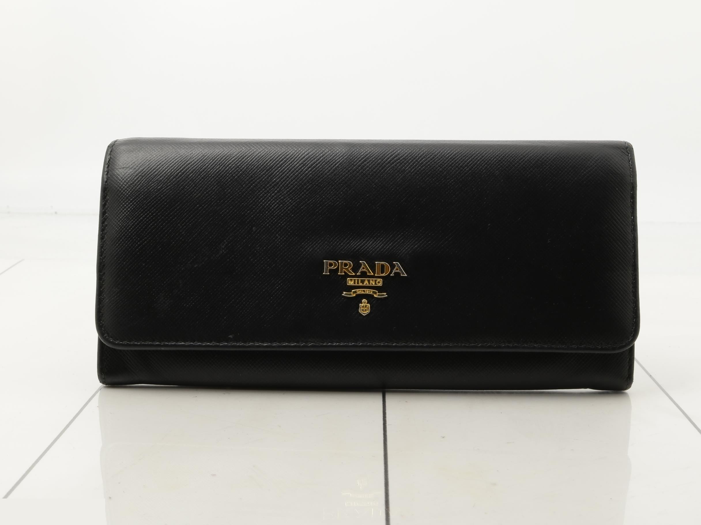 long wallet
