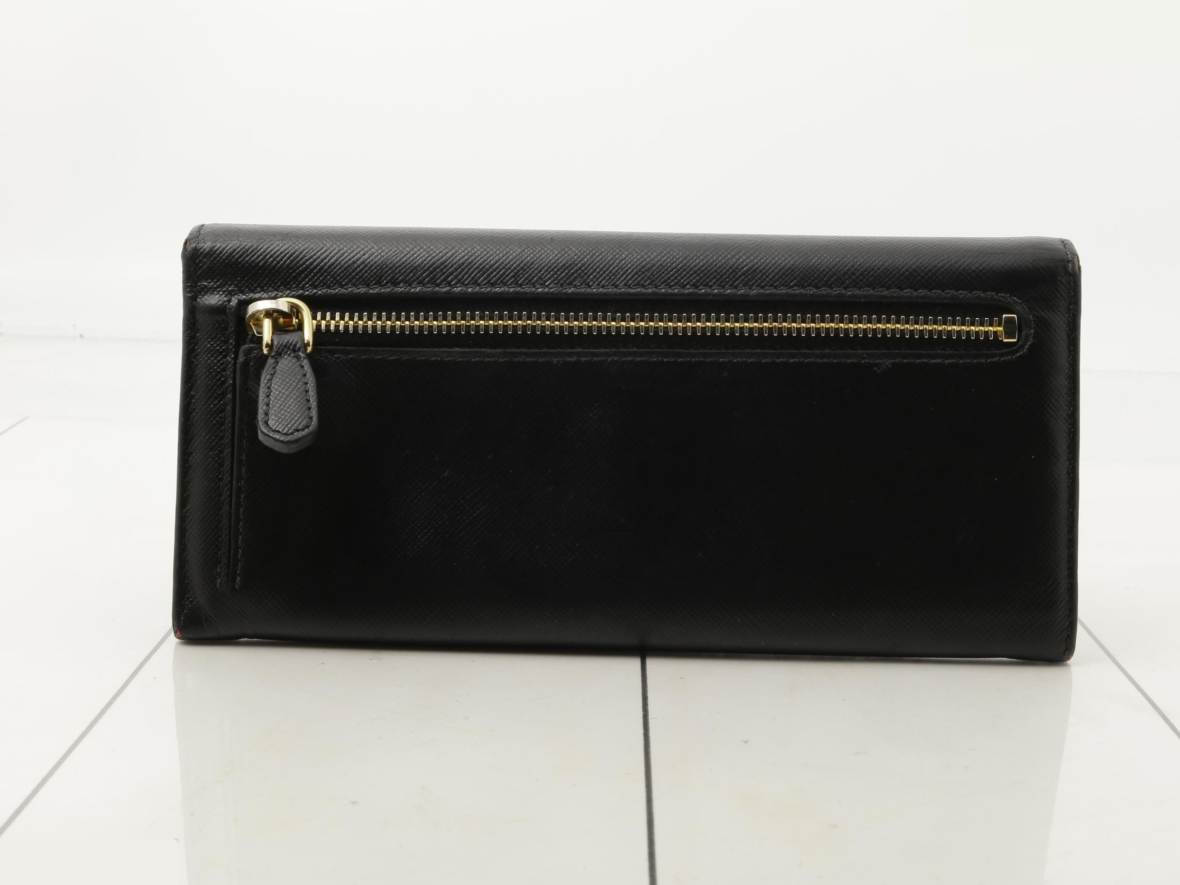 long wallet — view 2