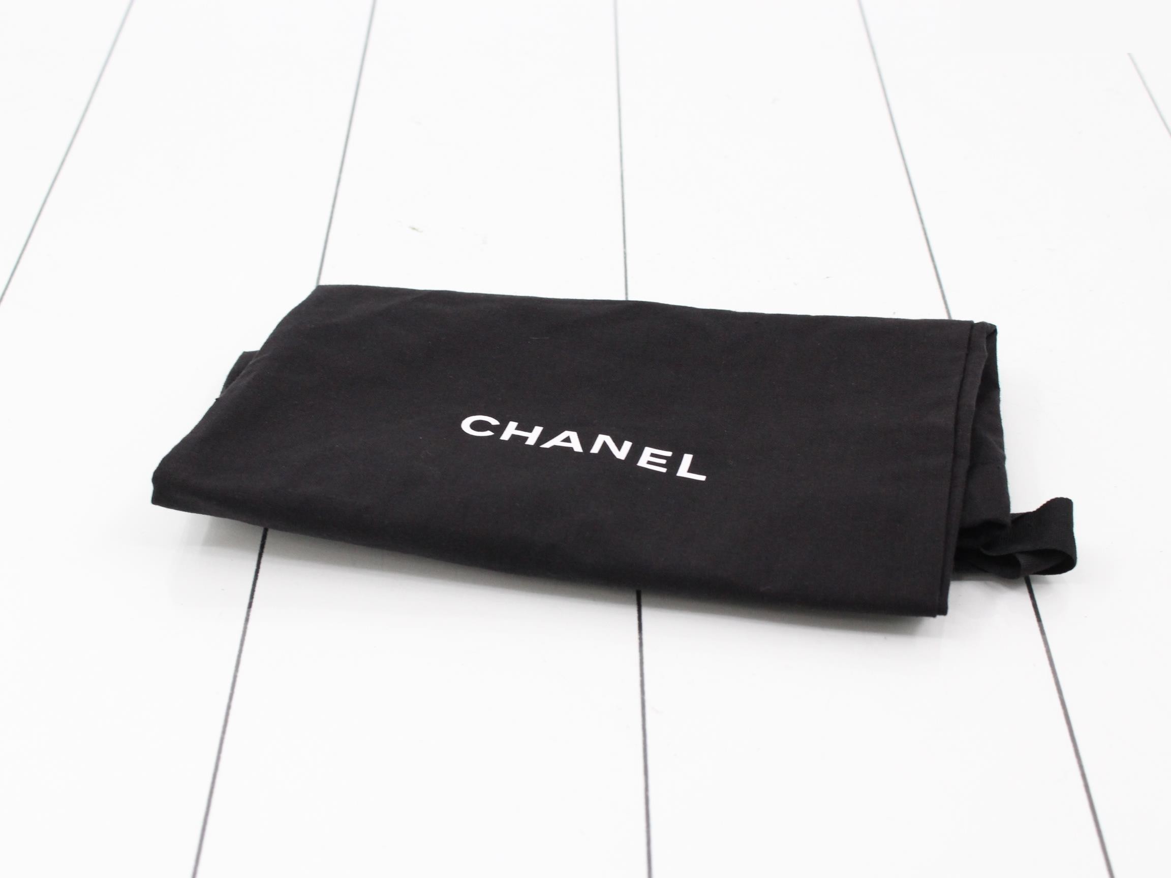 Matelassé Lambskin Shoulder Bag — view 7