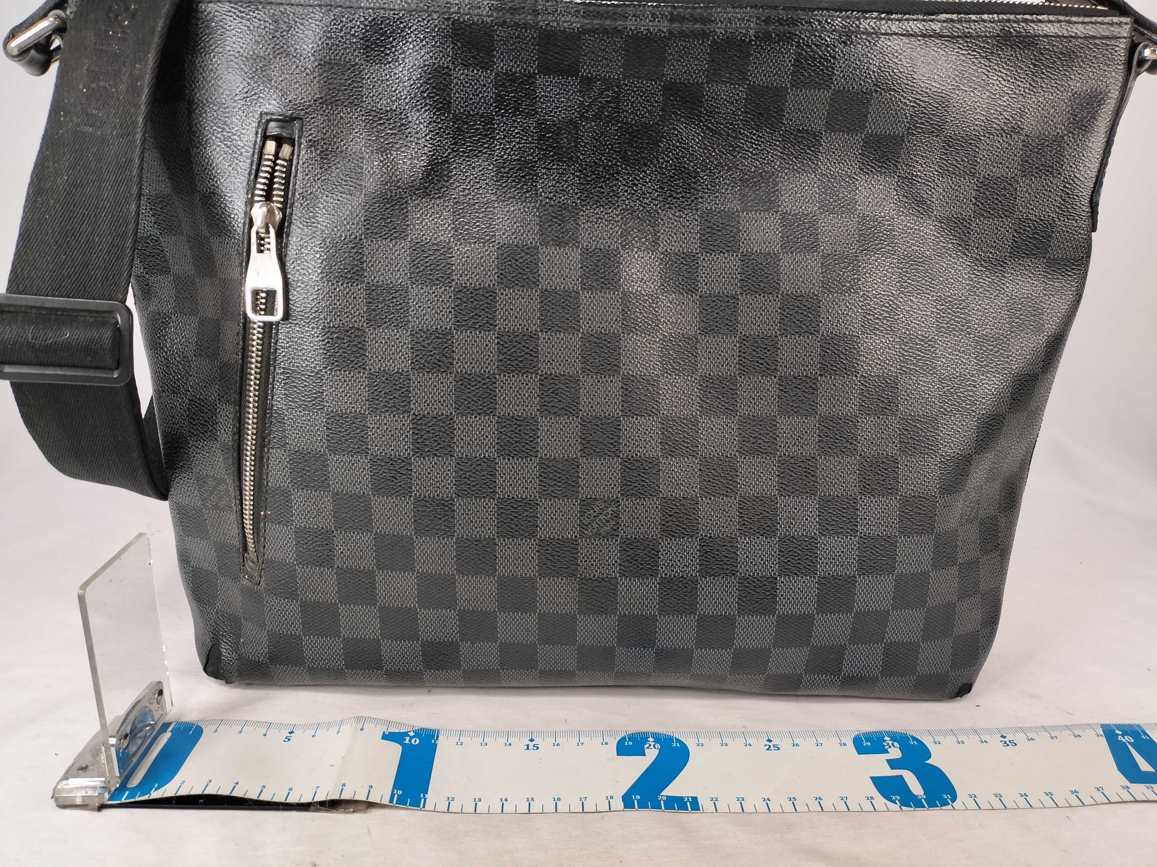 Damier Graphite Mick Shoulder Bag (Black) — view 2
