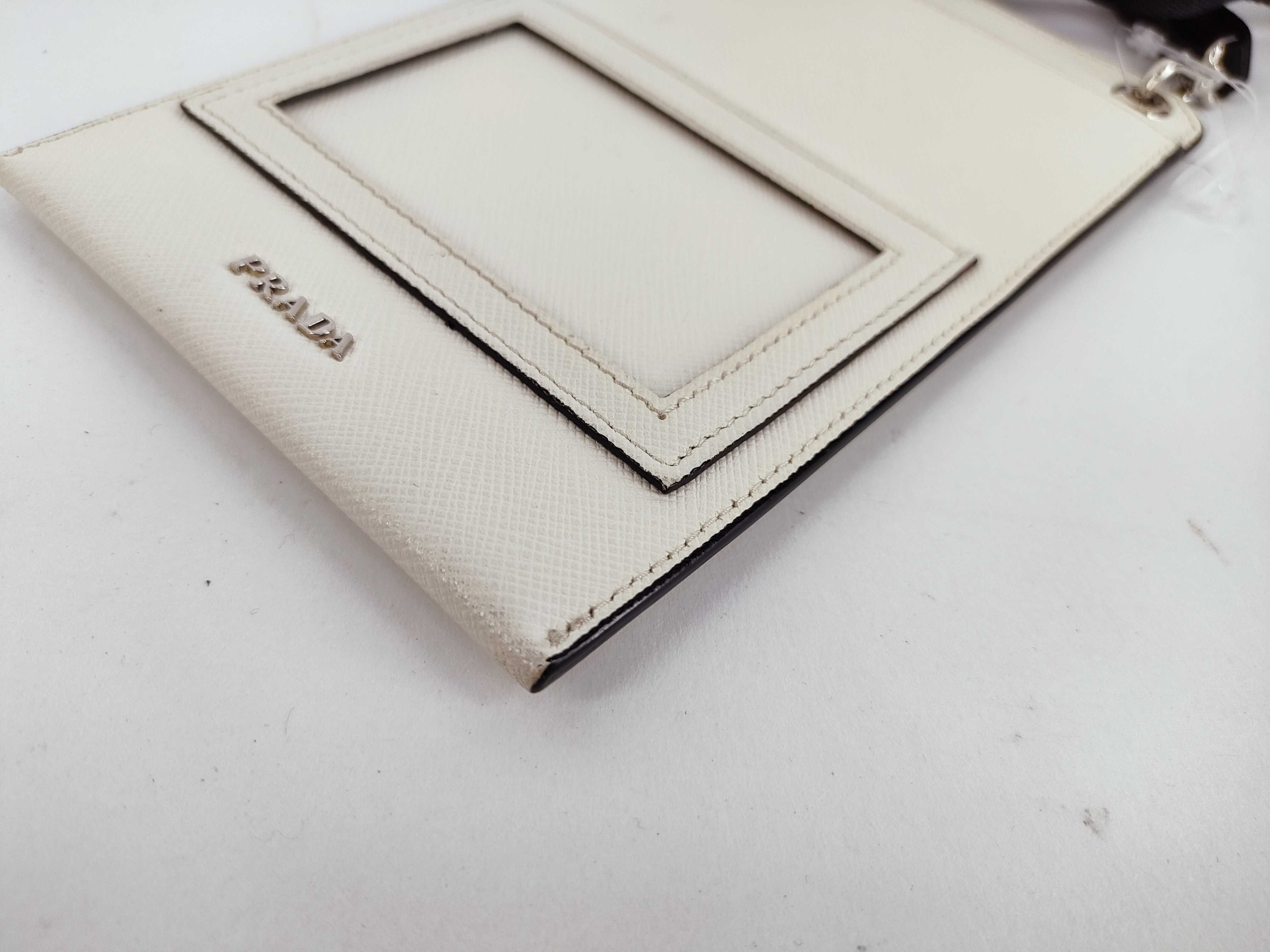 smartphone case, white, other accessories — view 6