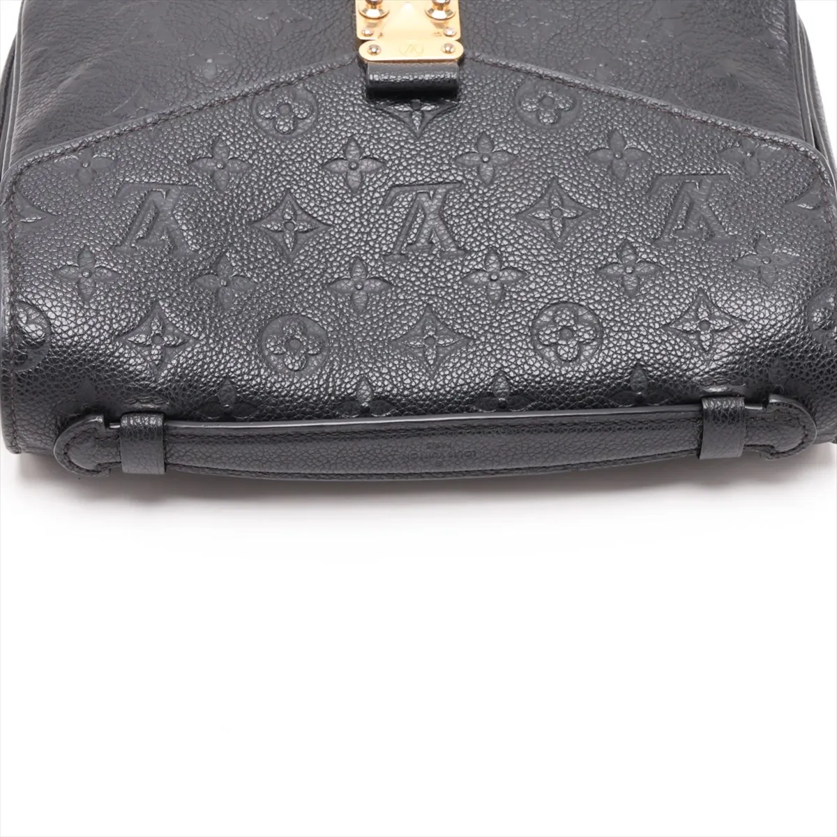Monogram Empreinte Pochette Métis MM M41487 GI2189 Black — view 5