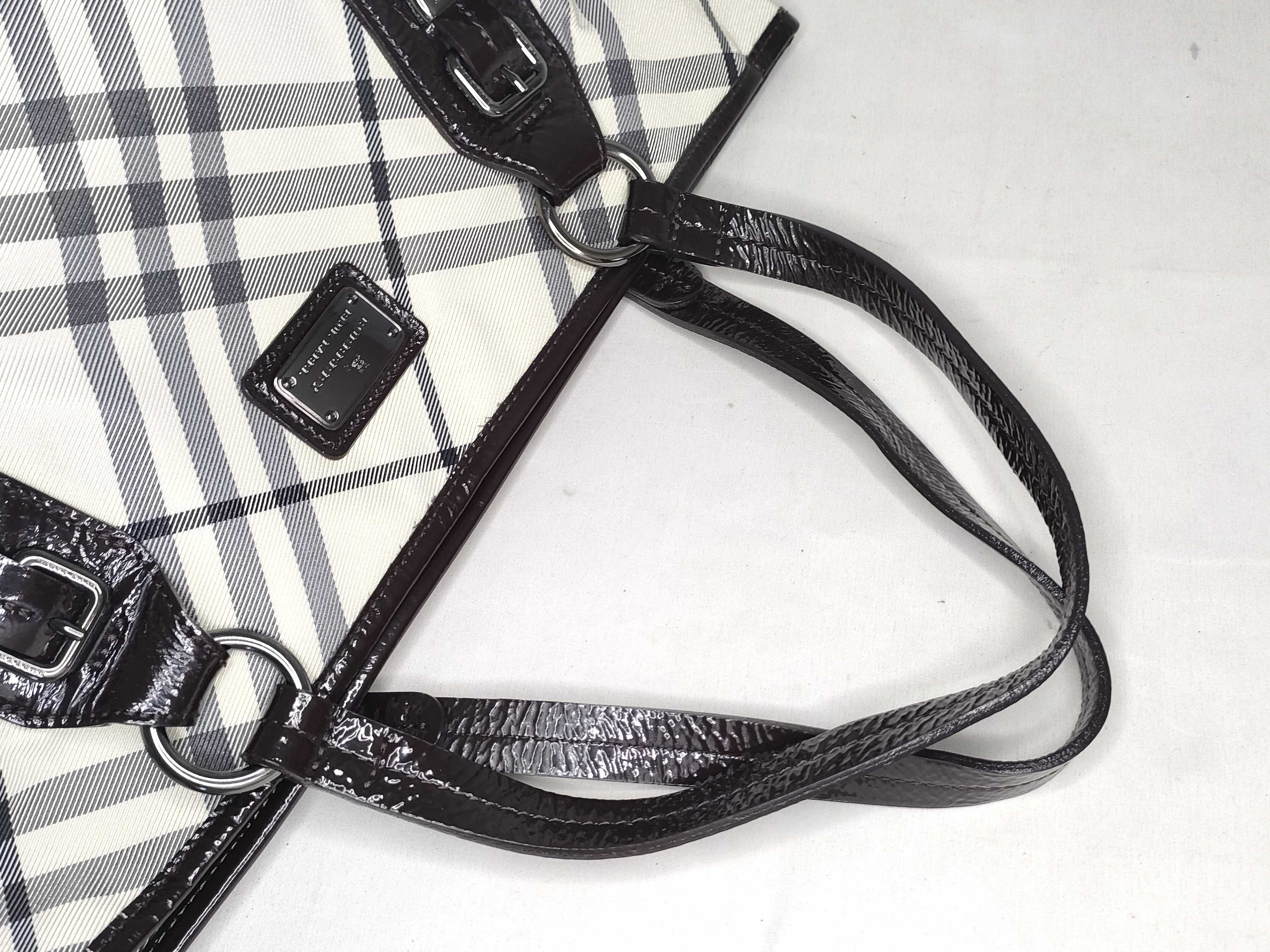 Blue Label Burberry Nova Check Tote Bag Enamel Tote Bag — view 3