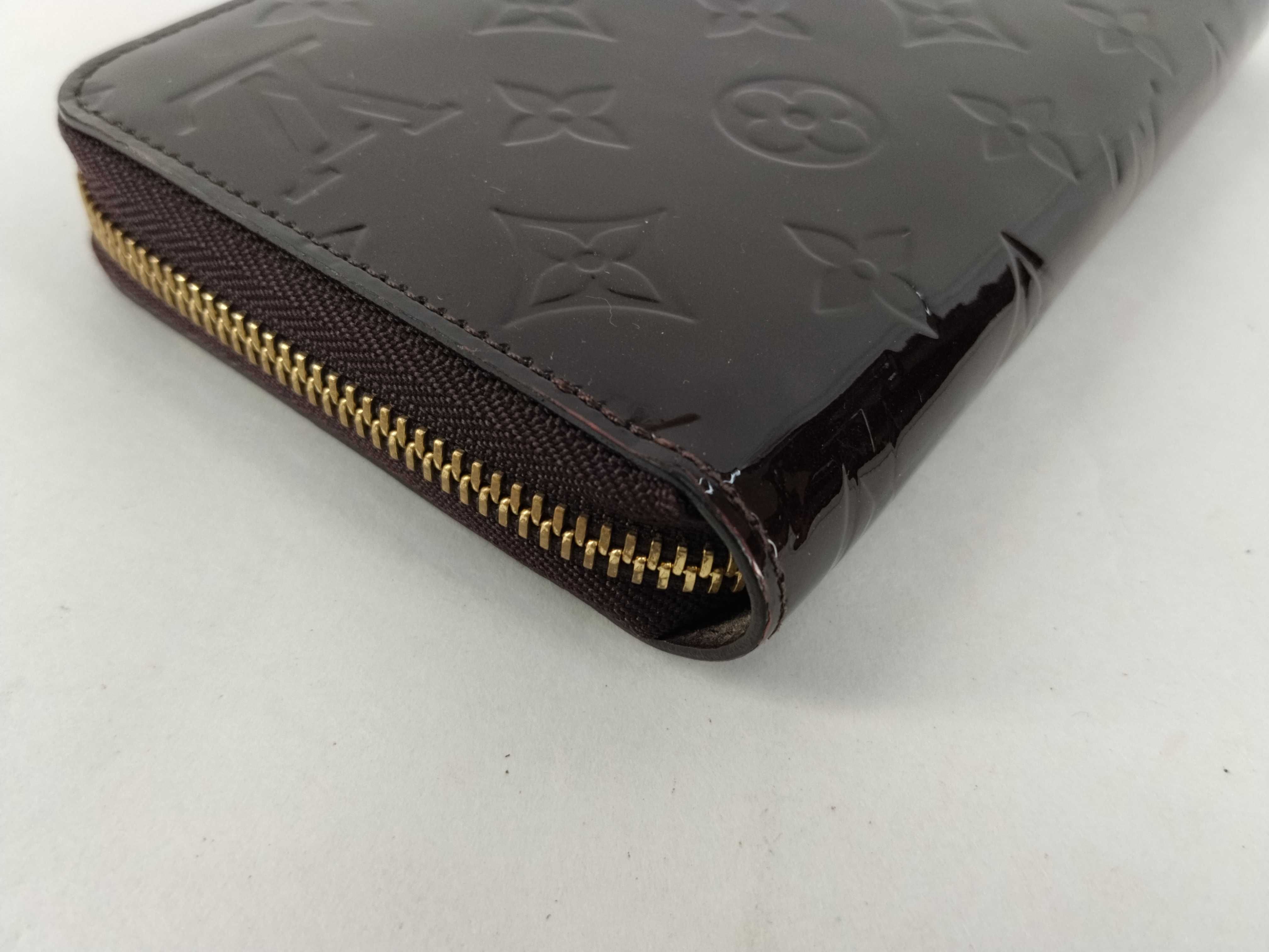 Vernis / Vernis / Zippy Wallet Amarante (Old Model) / M93522 / Long Wallet / Enamel Wallet — view 3