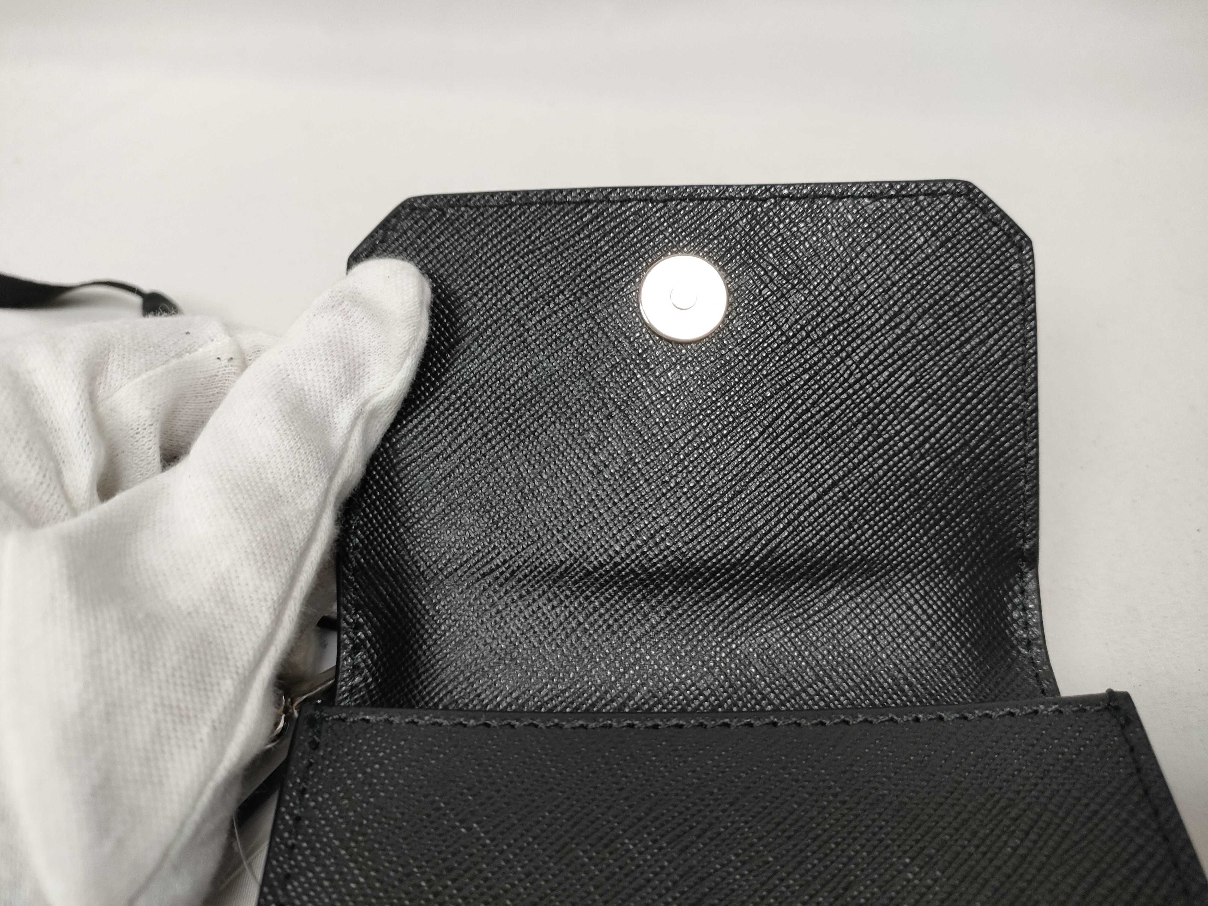 shoulder bag and other accessories — view 9