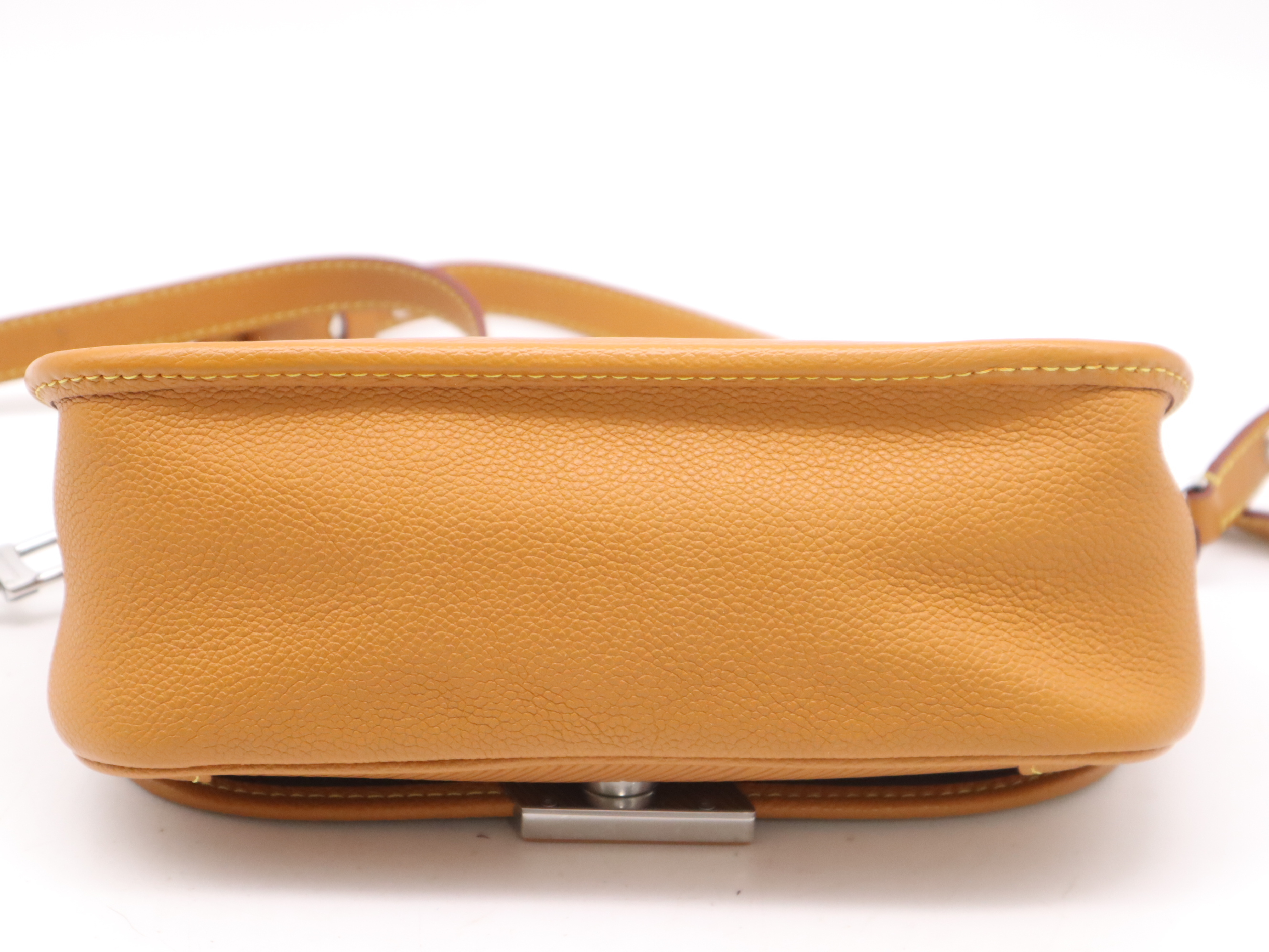 M59459 Epibusi NM Gold Miel with storage bag RFID confirmed shoulder bag — view 4