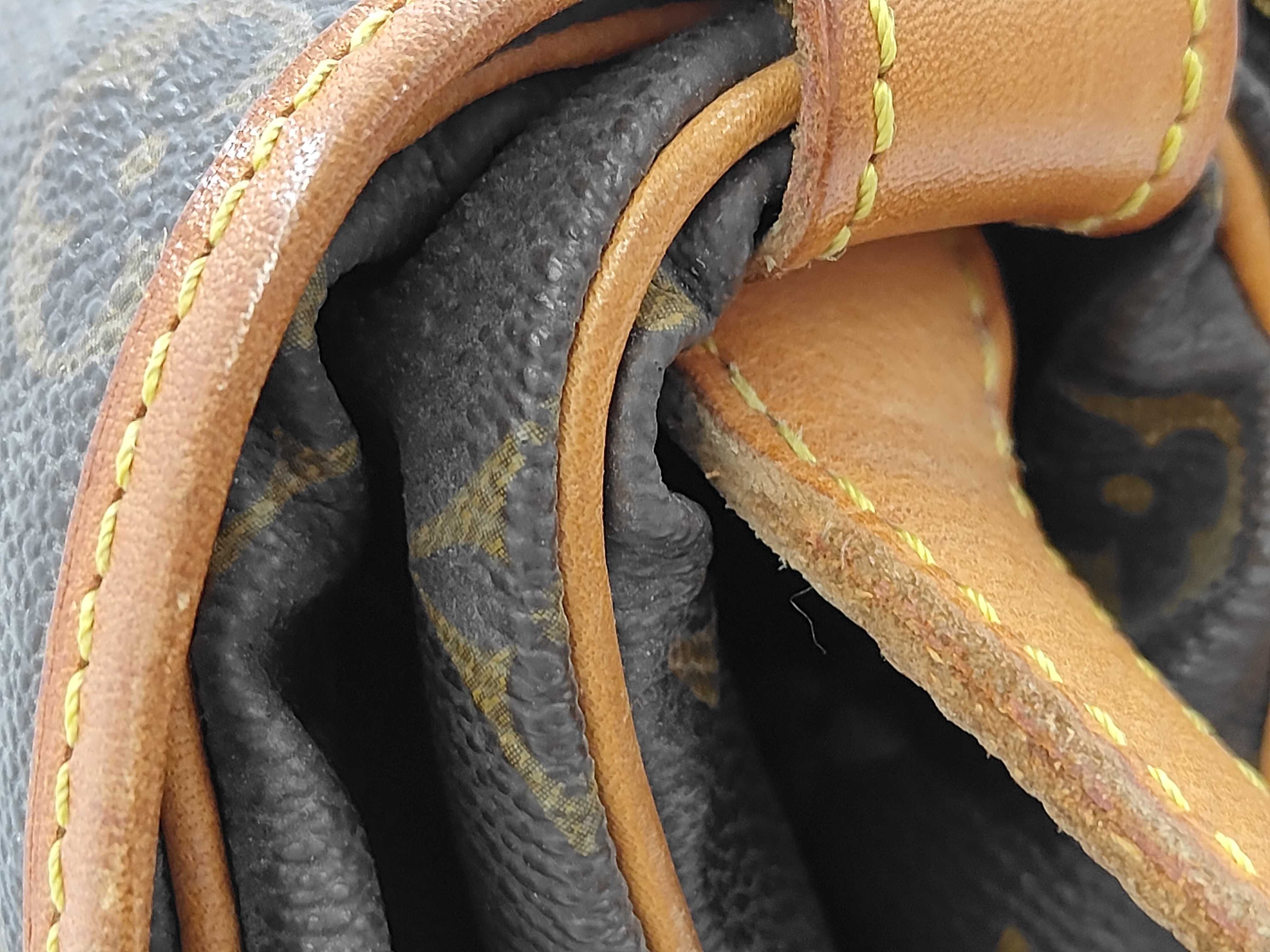 Monogram LV Saumur Shoulder Bag — view 3