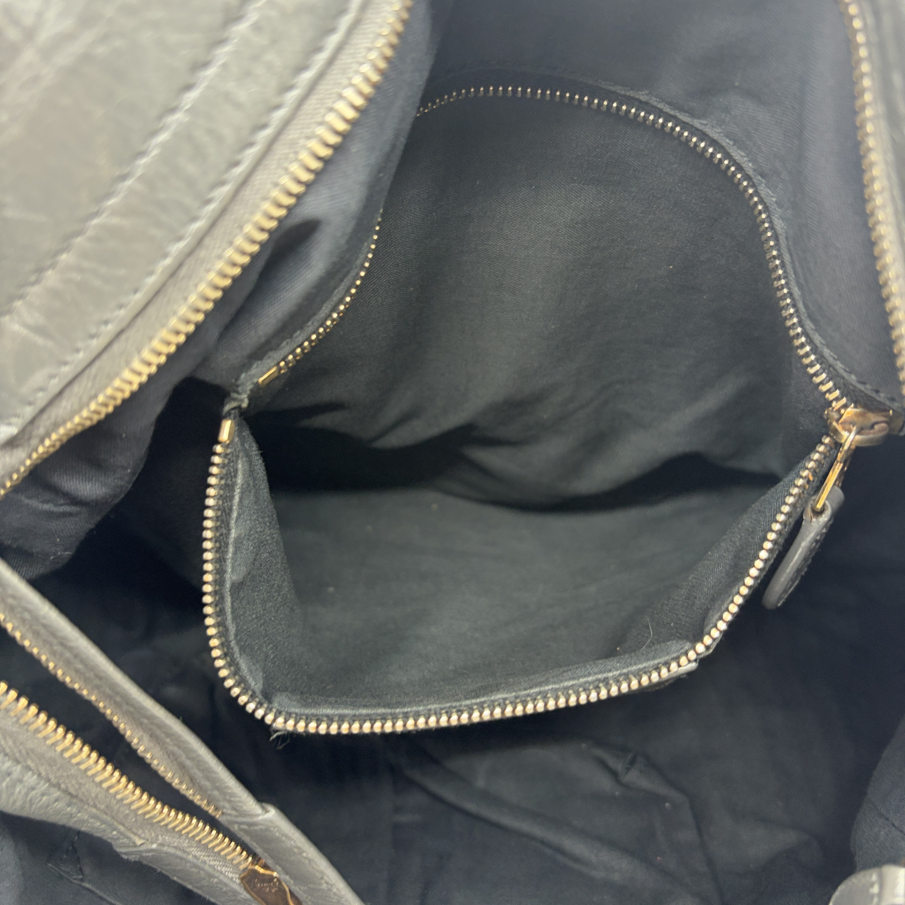 Classic City 2-Way Handbag — view 12