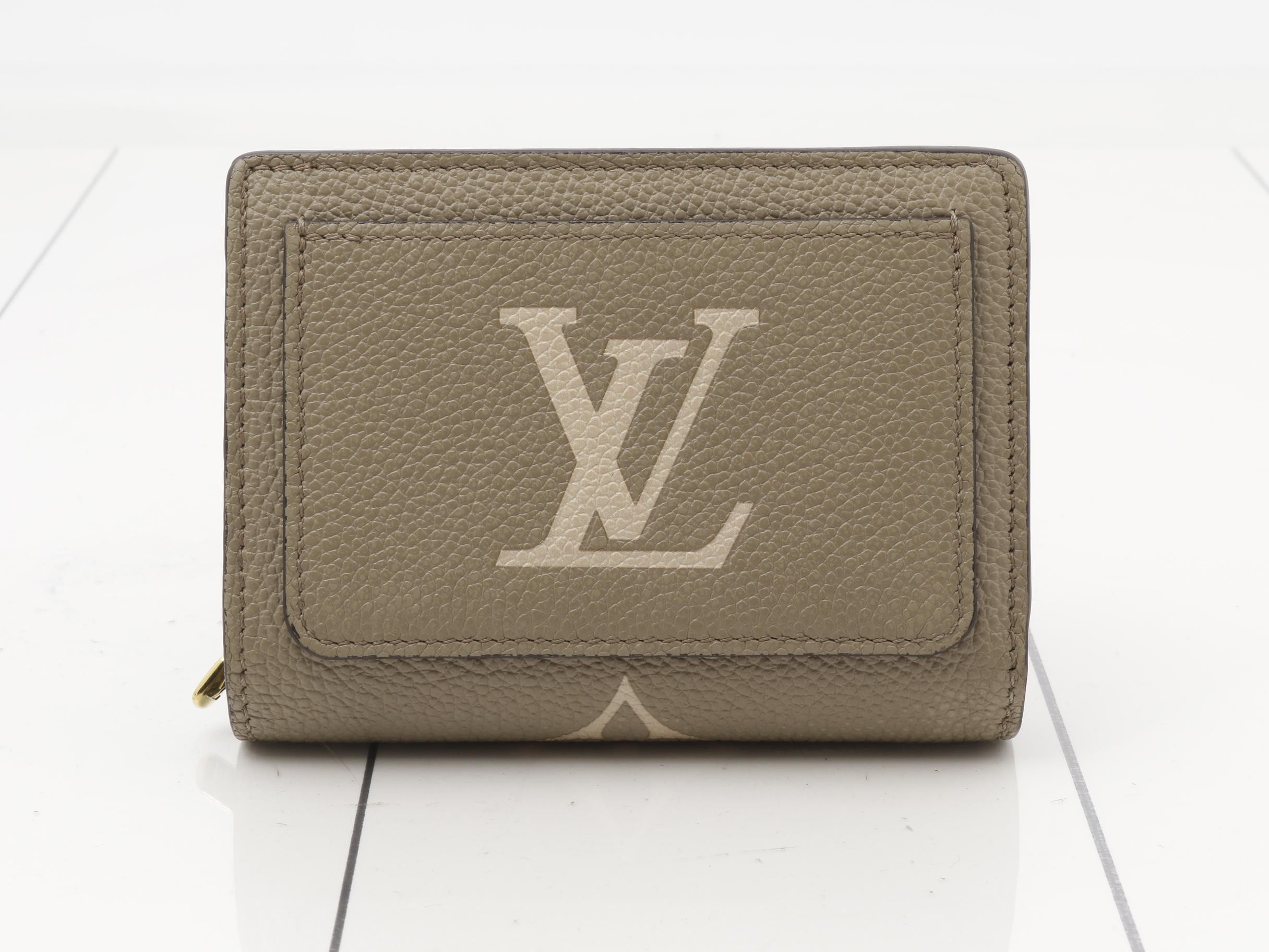 Portefeuille Claire — view 2