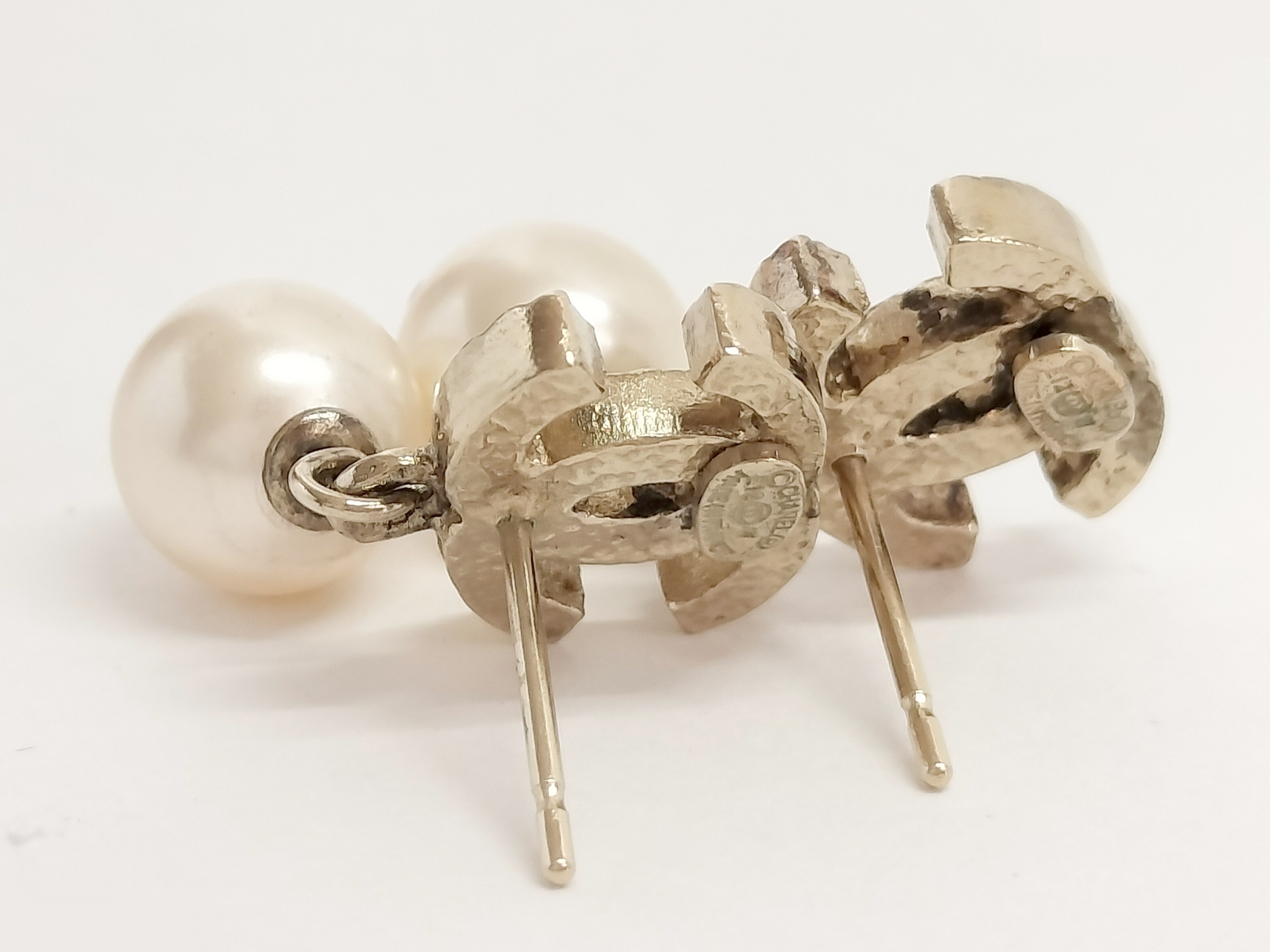 Coco F Pearl Gold Earrings — view 5