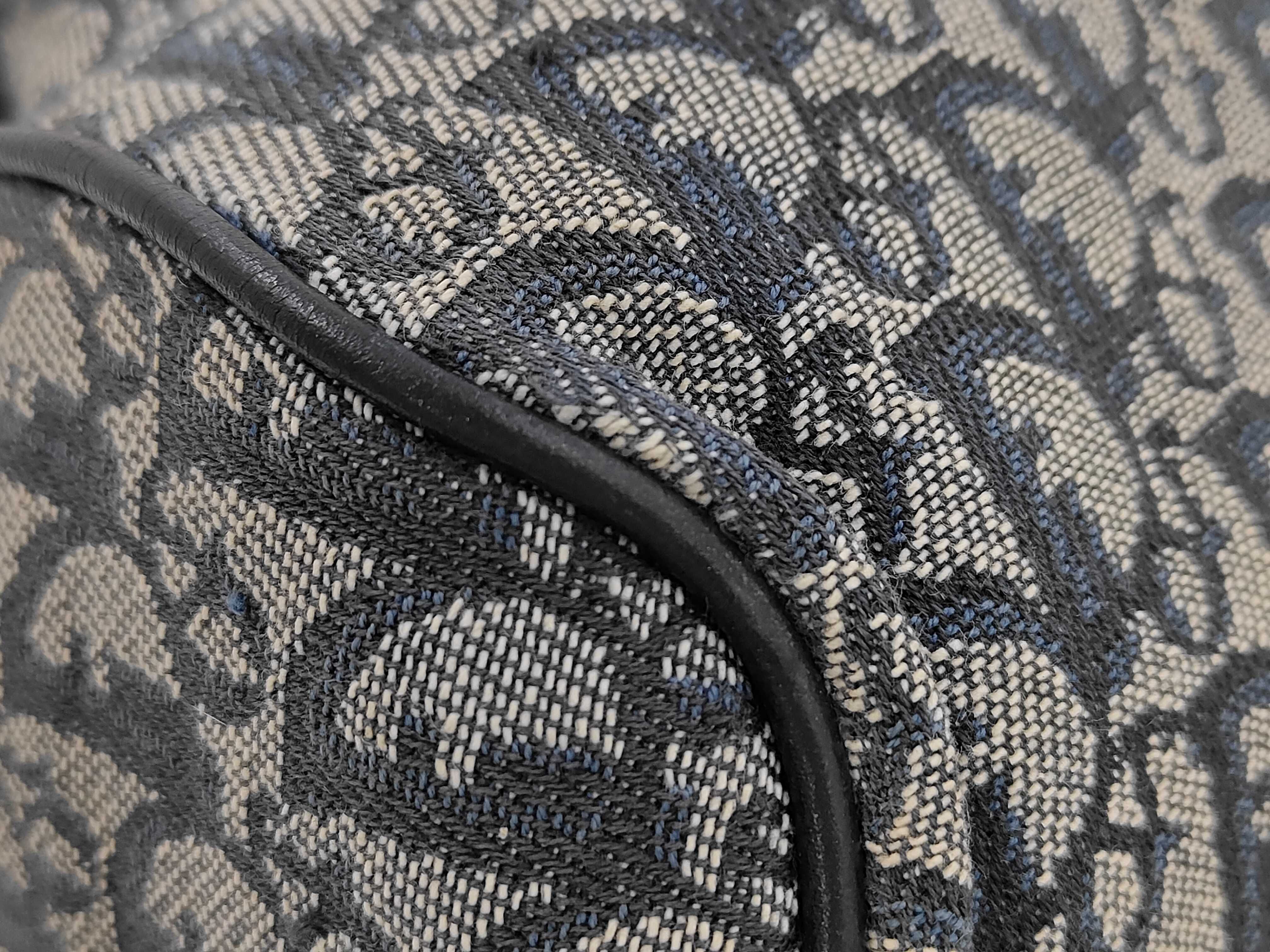 handbag — view 4