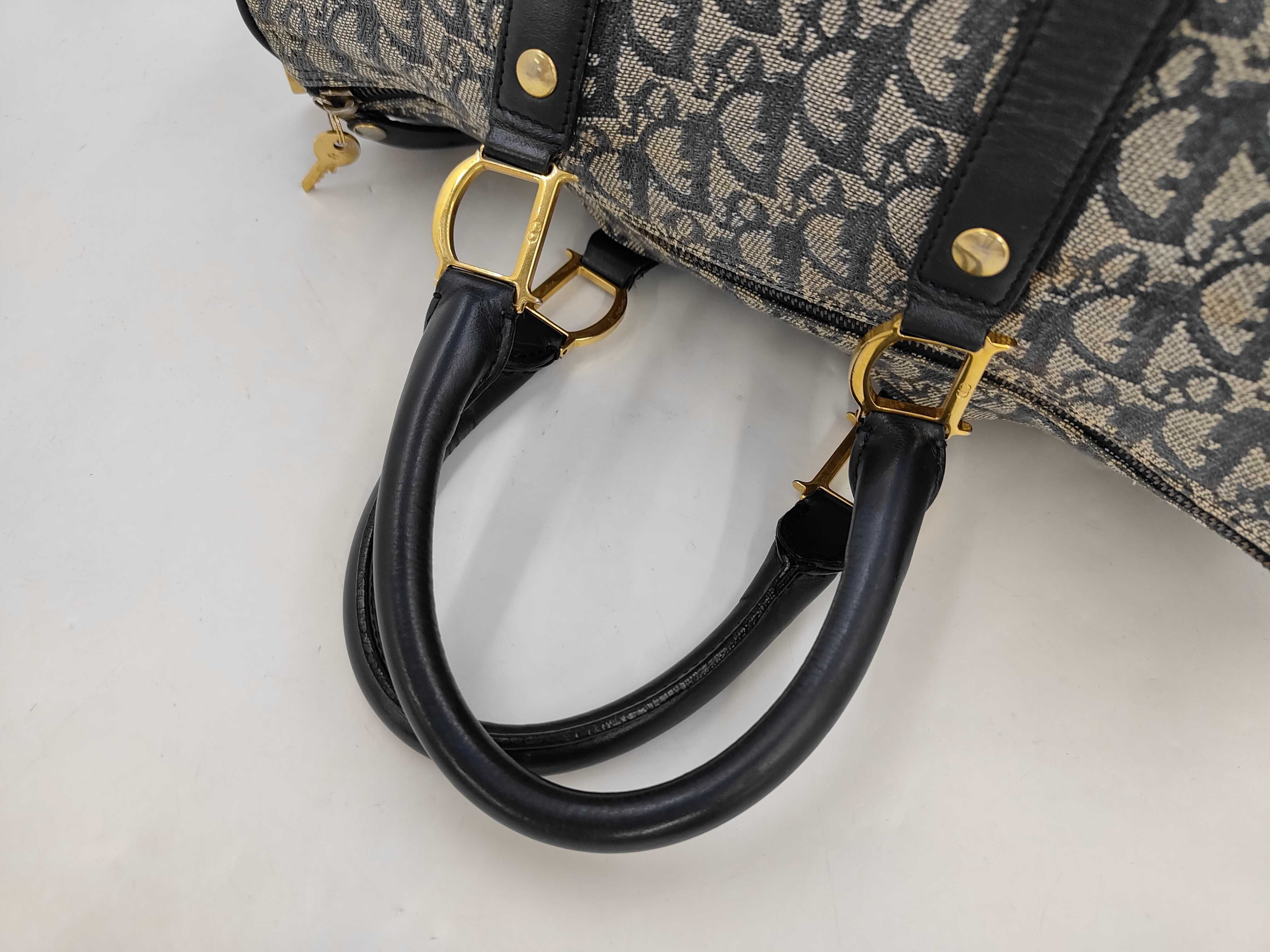handbag — view 5