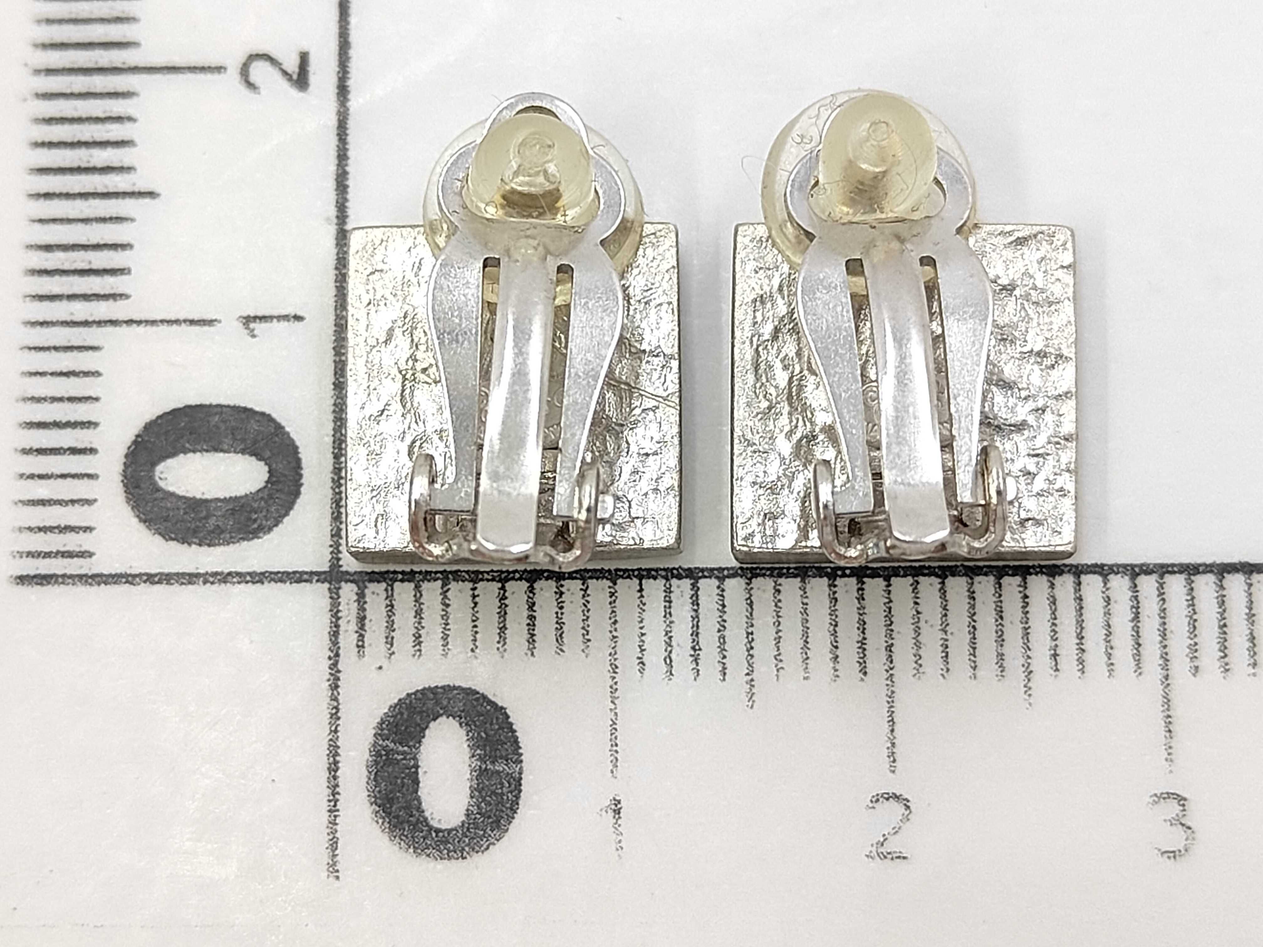 accessories, earrings — view 3