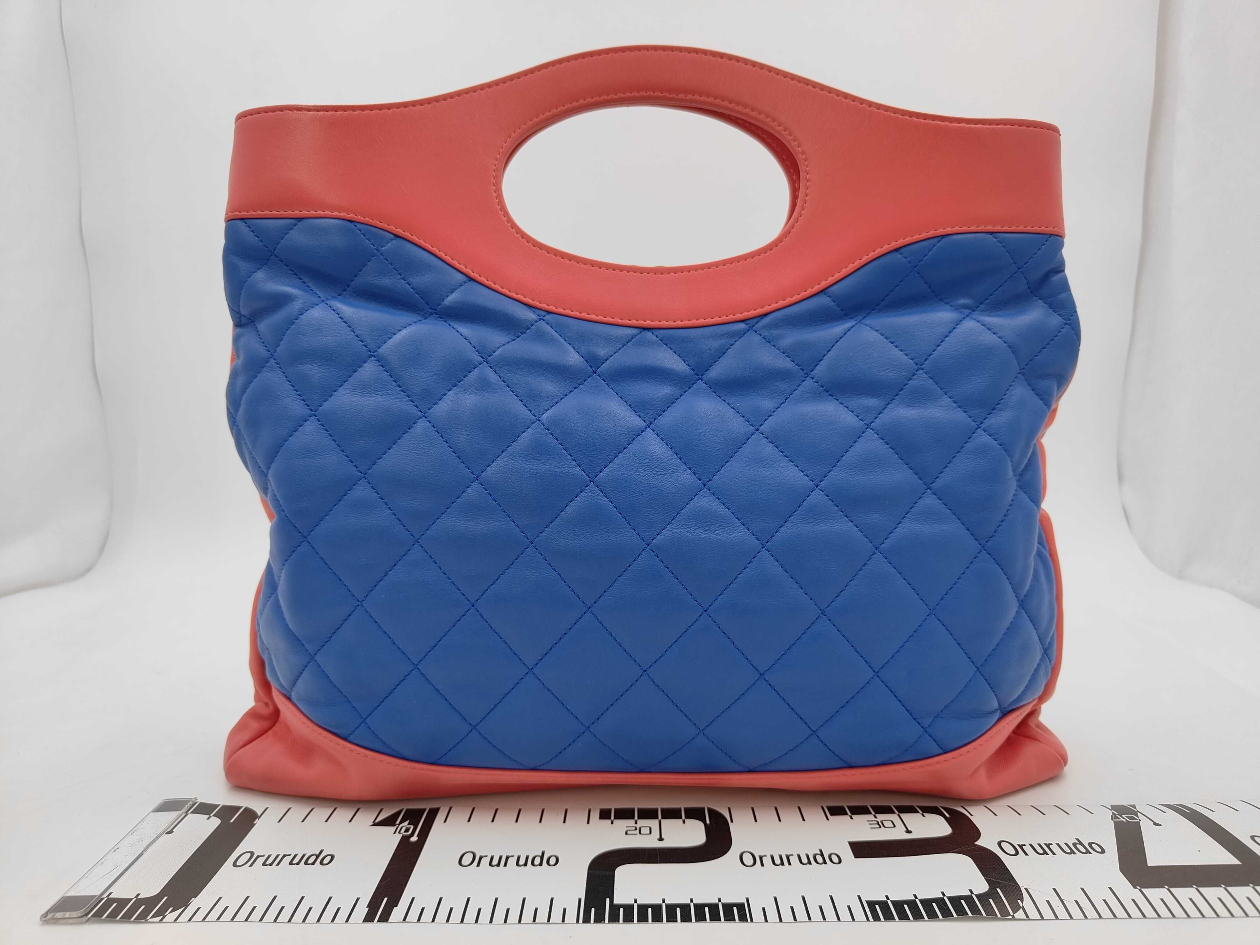 31 Lambskin Tote Bag (with seal) — view 2