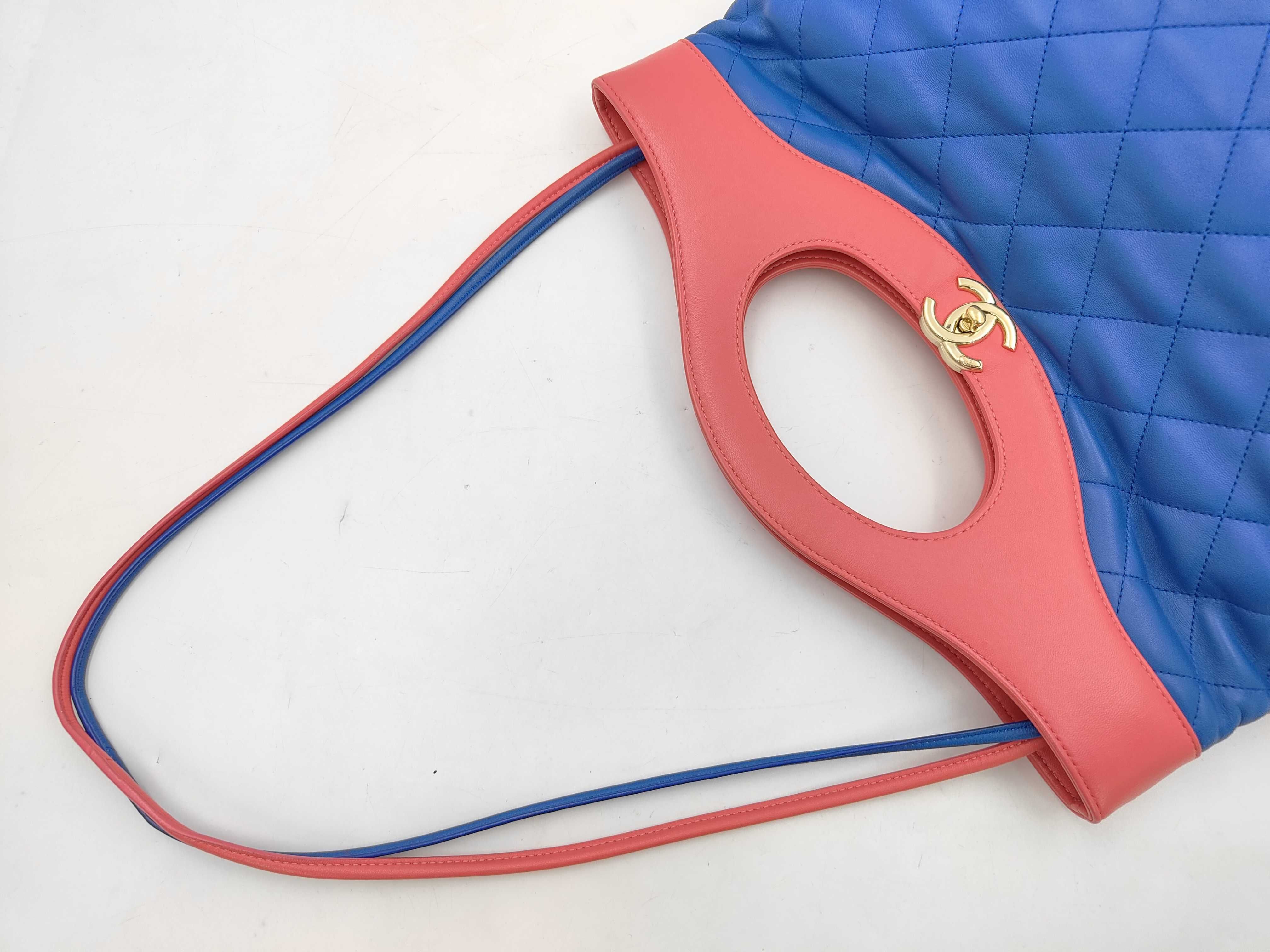 31 Lambskin Tote Bag (with seal) — view 5