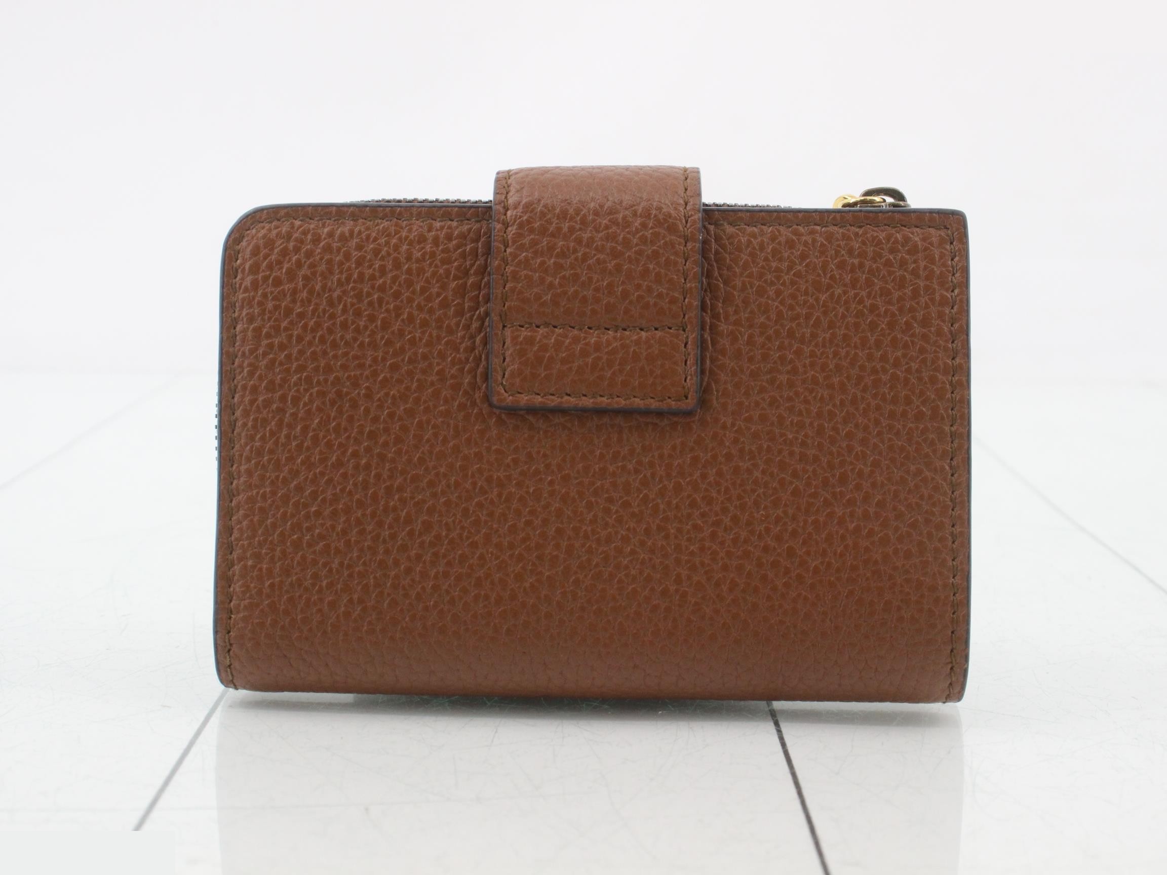 Double G Medium Wallet with Bamboo Accents, Retail Price ¥61,600, Brown — view 2