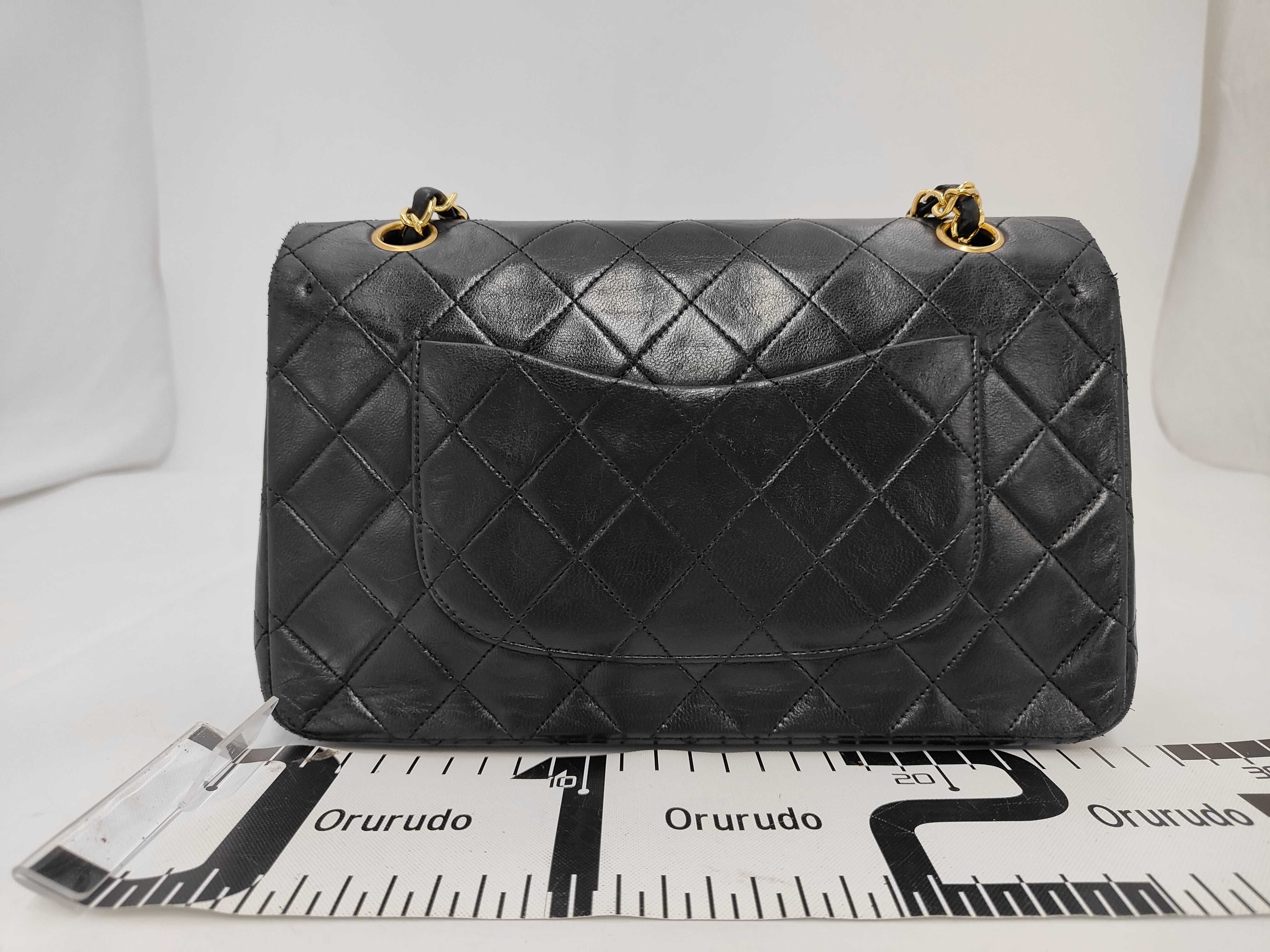 Matelassé 25 Double Flap Double Chain Lambskin Shoulder Bag — view 2