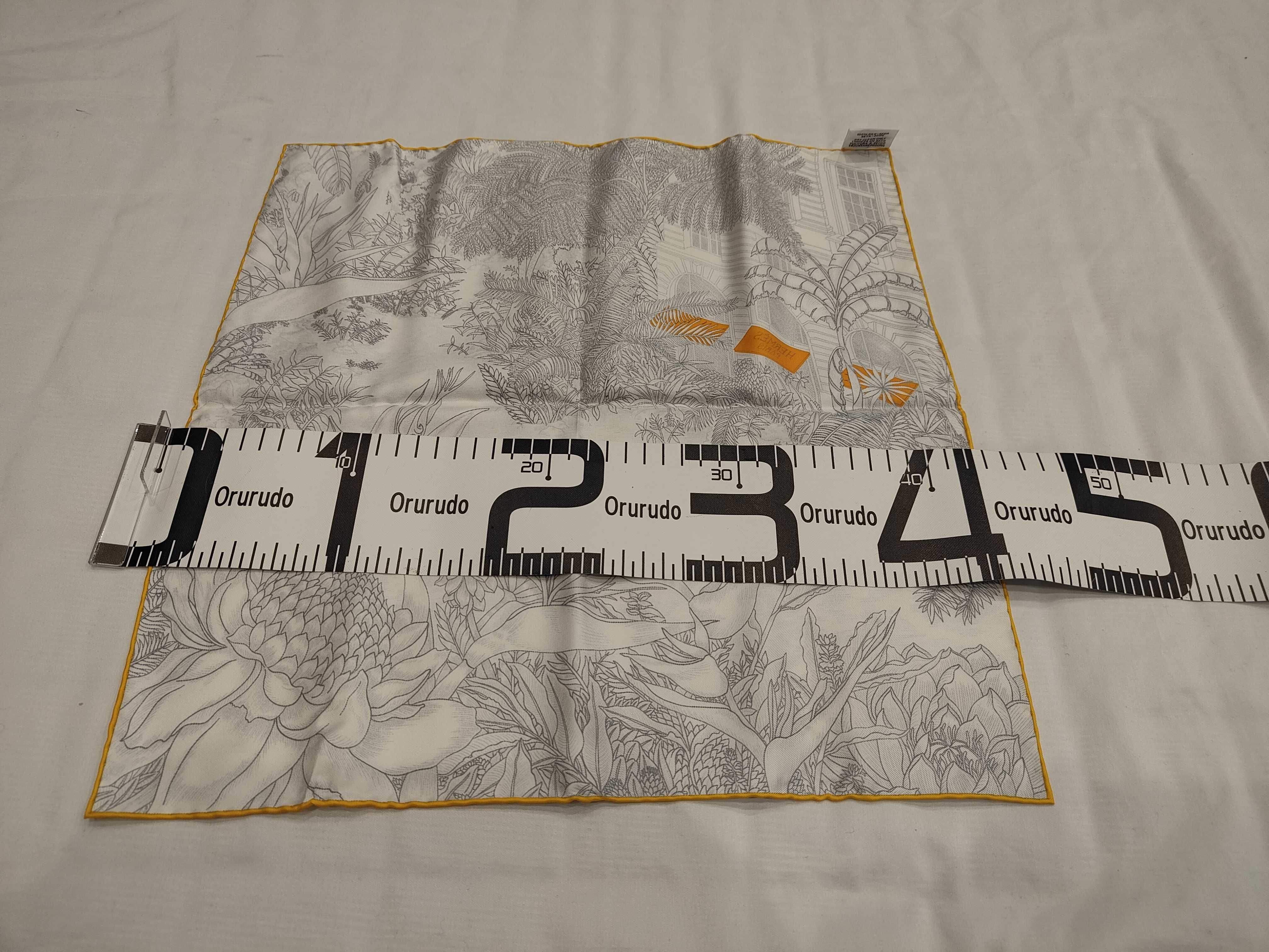 Carre Petit Carre Faubourg Tropical (Gray x Yellow) - Other Accessories — view 5