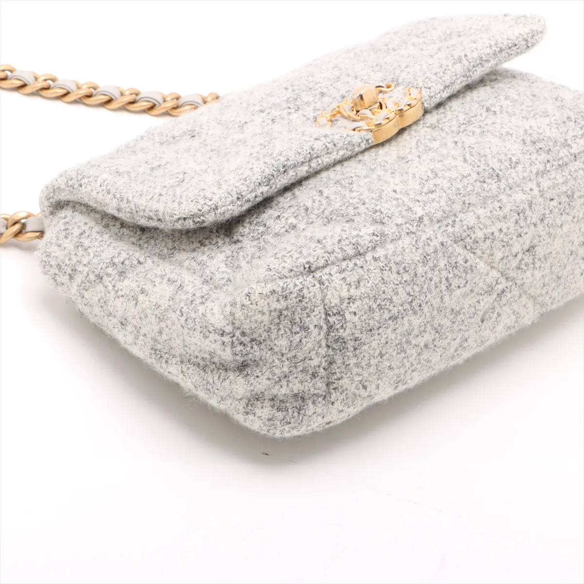 19 Tweed Chain Shoulder Bag Gray Gold Hardware TK843K1L Random Plate AS1160 — view 4