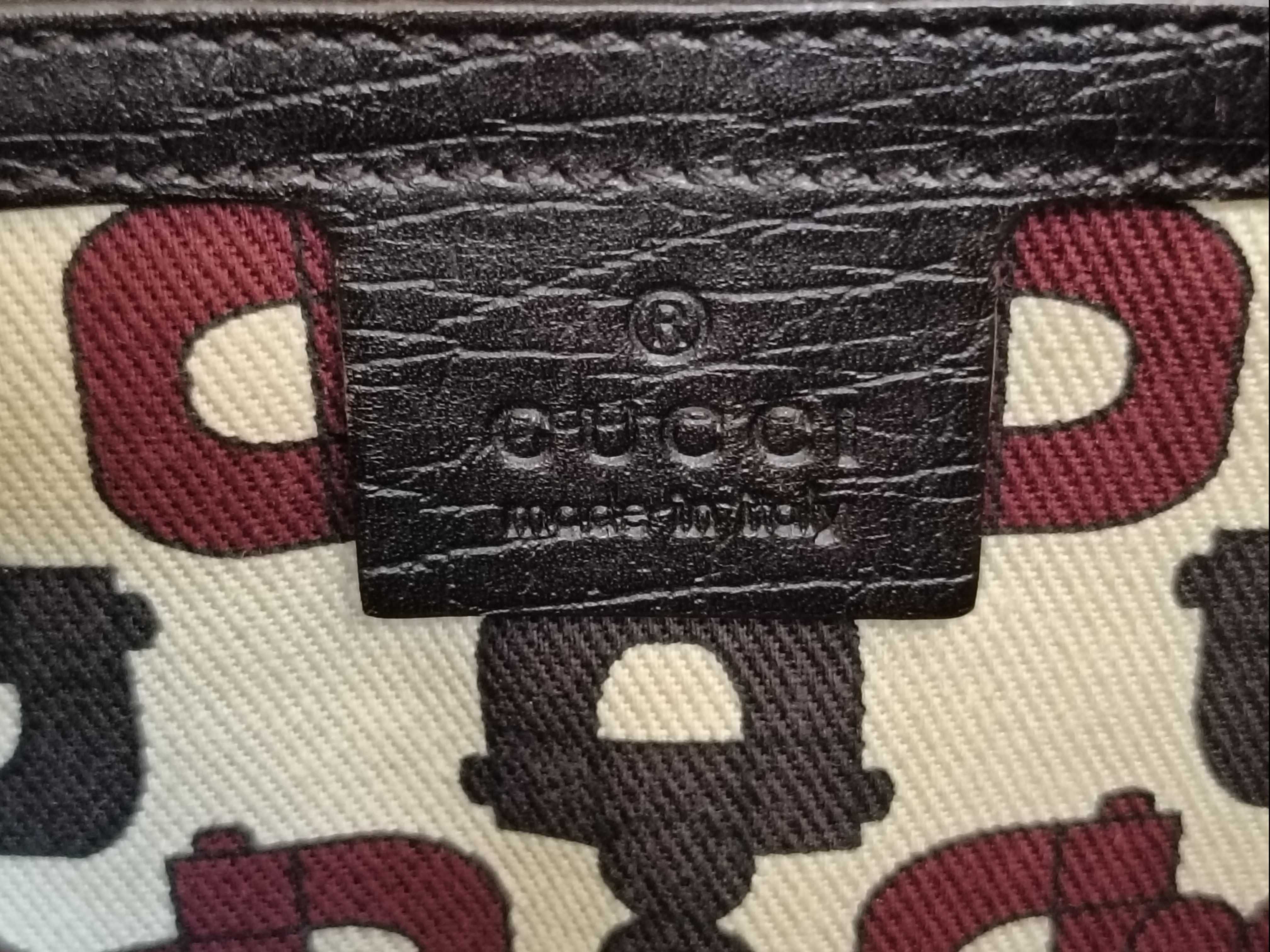 GG Canvas 144388 Shoulder Bag — view 12
