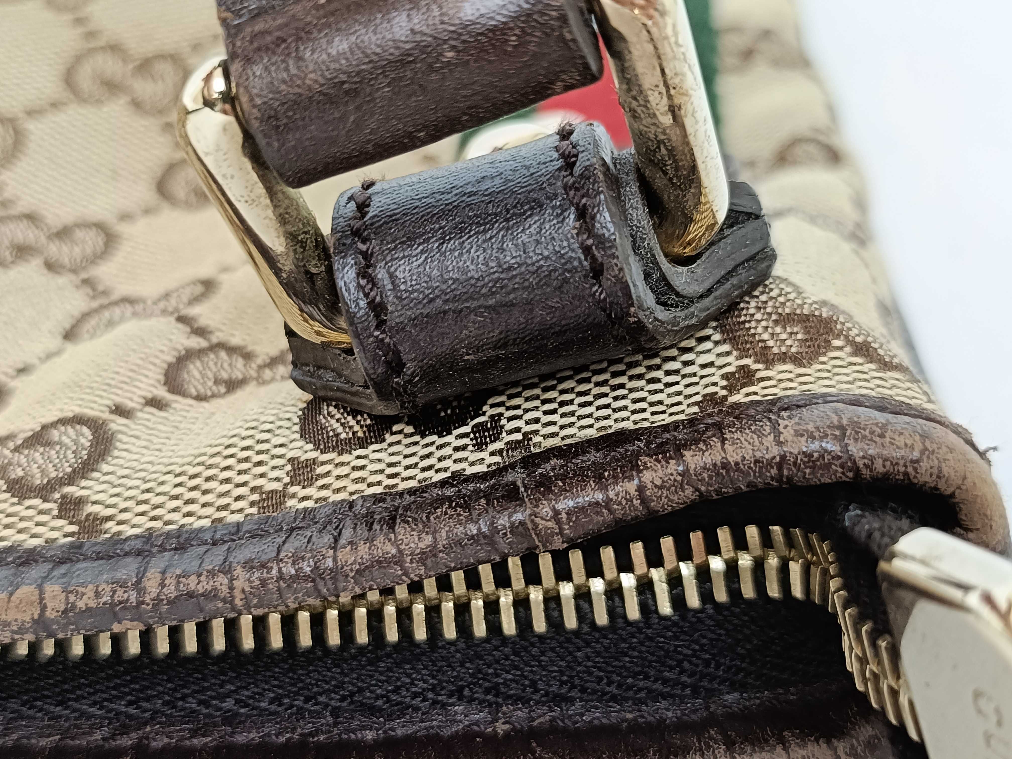 GG Canvas 144388 Shoulder Bag — view 5