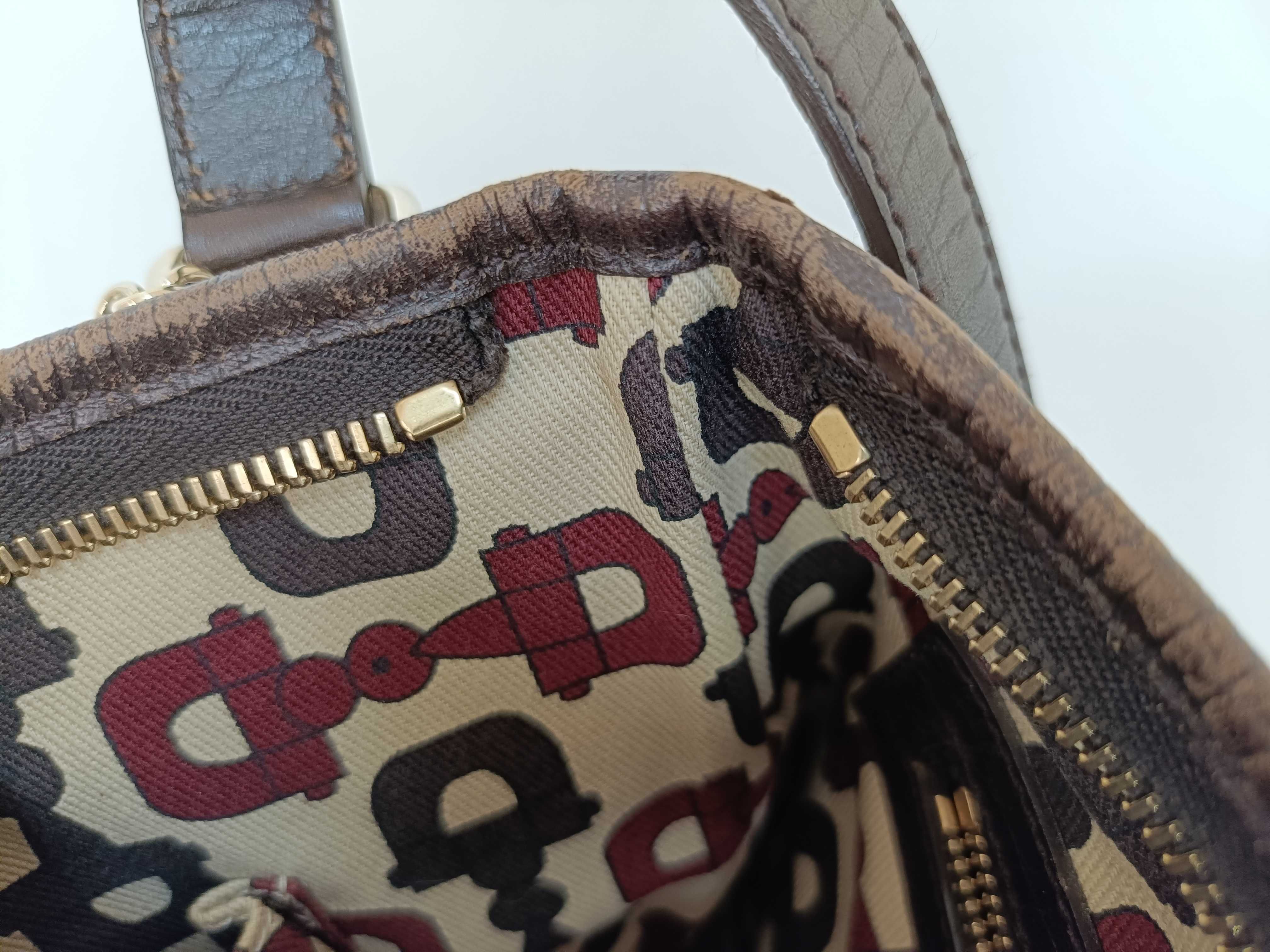 GG Canvas 144388 Shoulder Bag — view 9