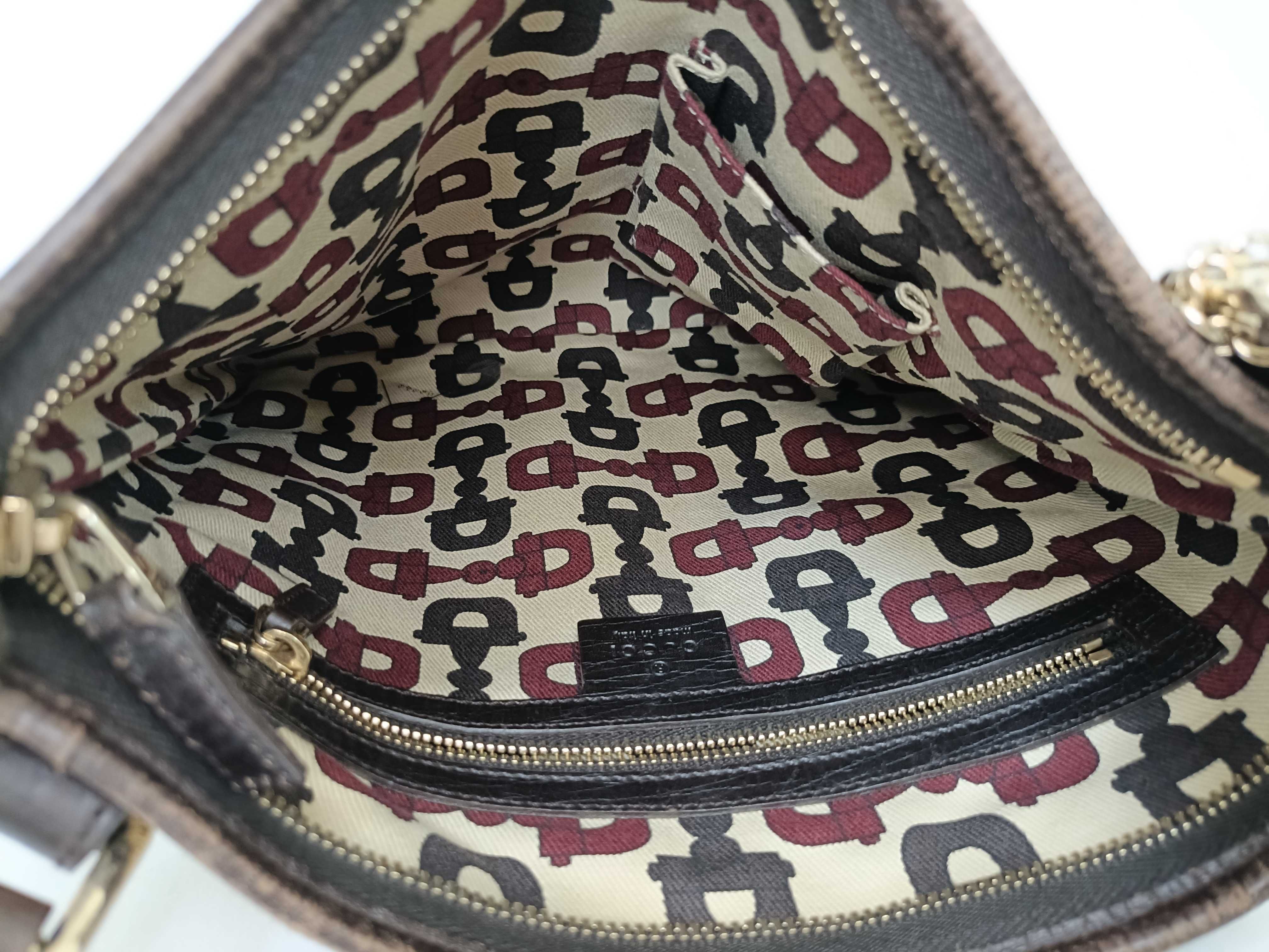 GG Canvas 144388 Shoulder Bag — view 10
