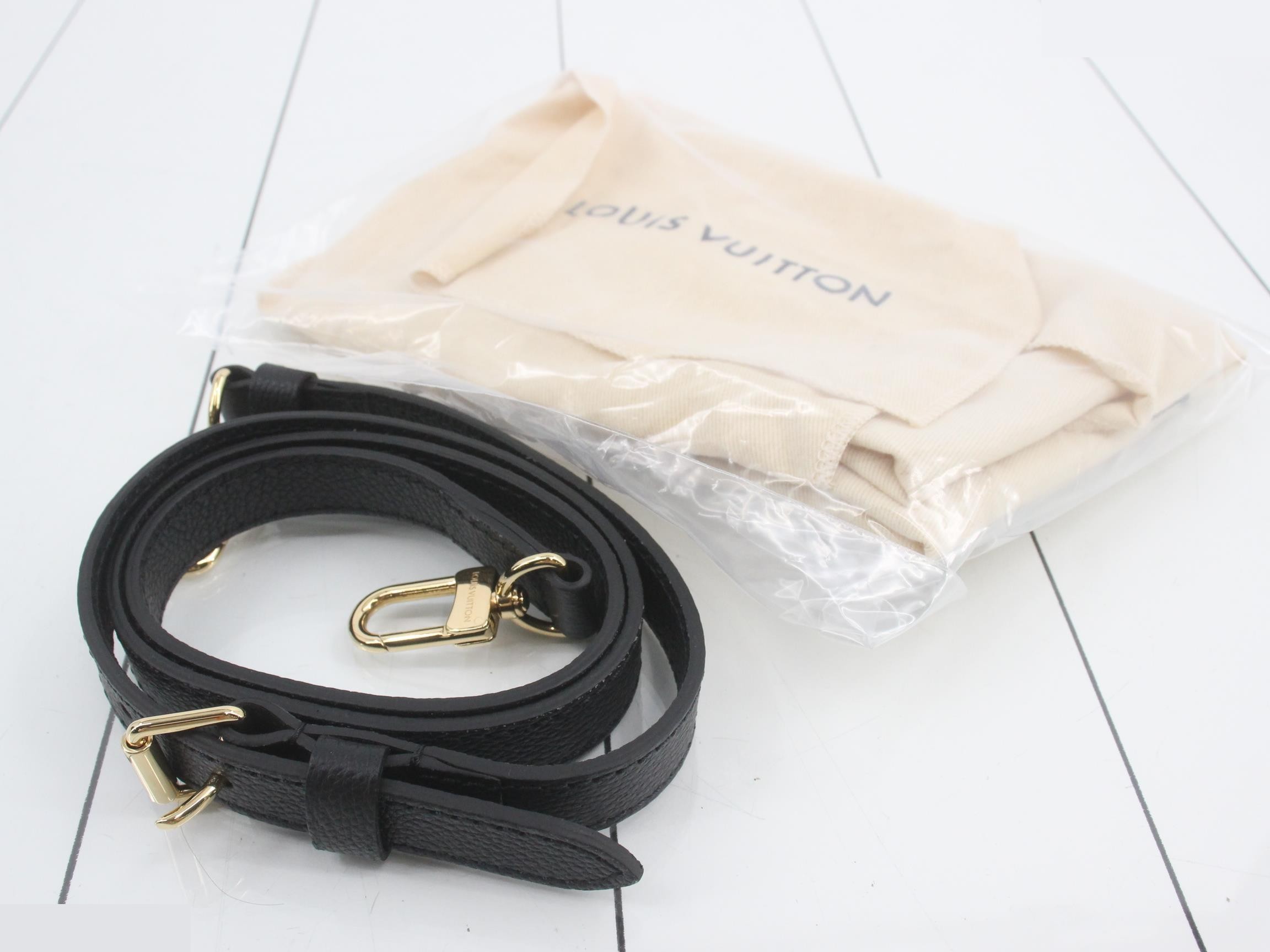 Monogram Empreinte OnTheGo PM 2-Way Handbag — view 7