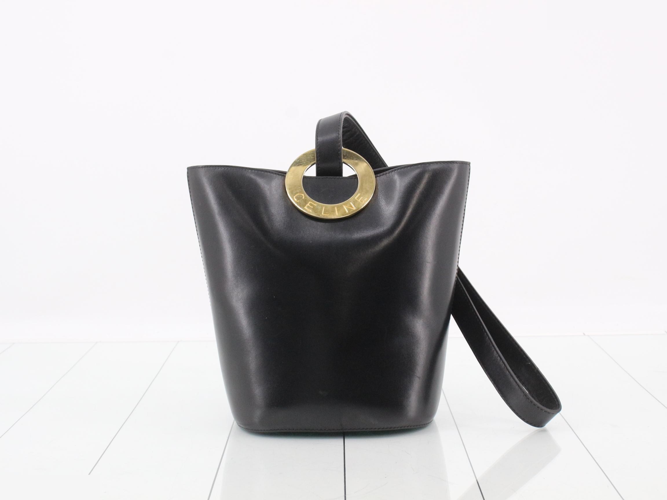 Circle - Other lines - Bags/Shoulder bags