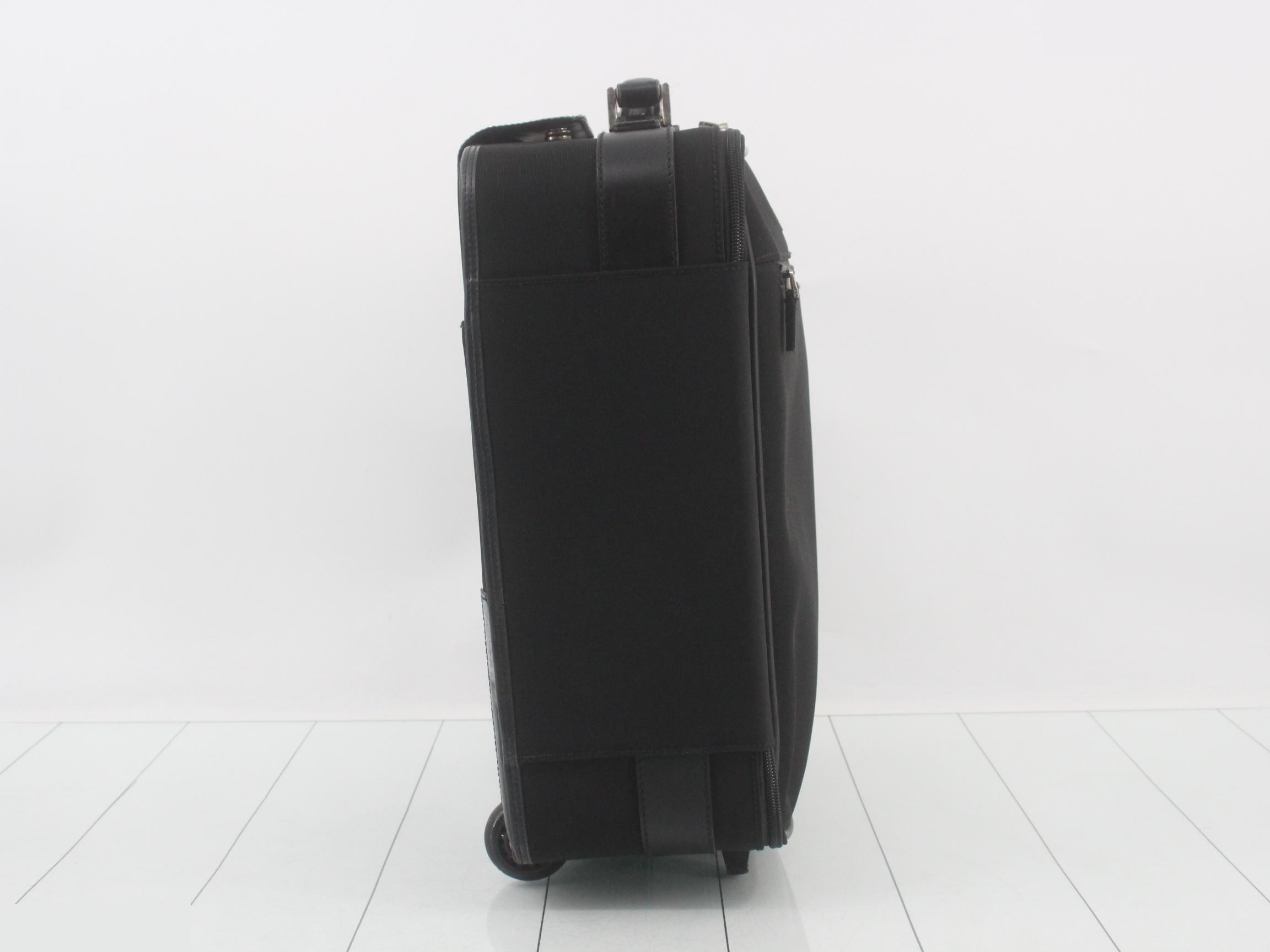 Other lines: Bags and carry-on bags — view 4