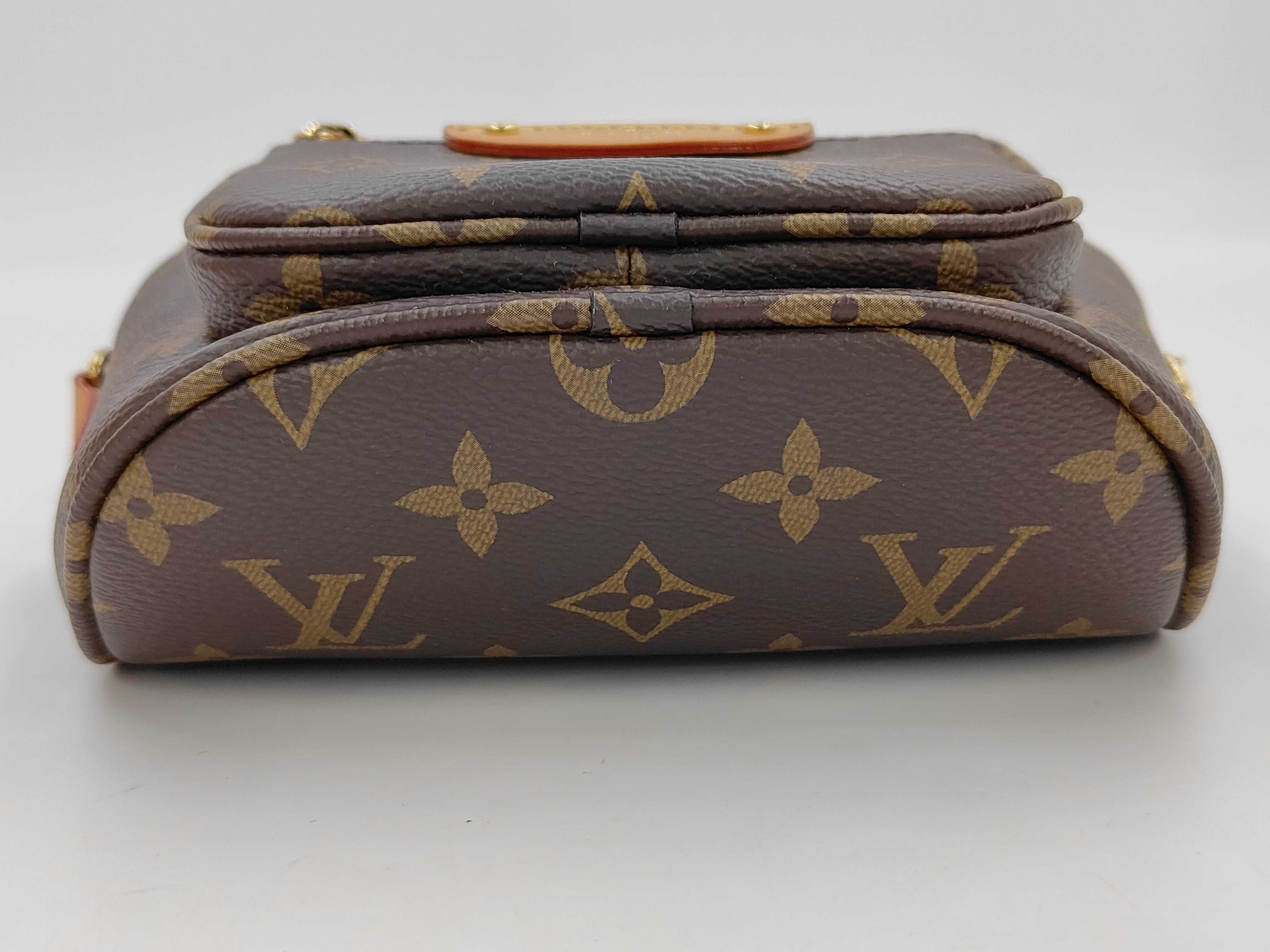M82335 Mini Bum Bag Shoulder Bag — view 7