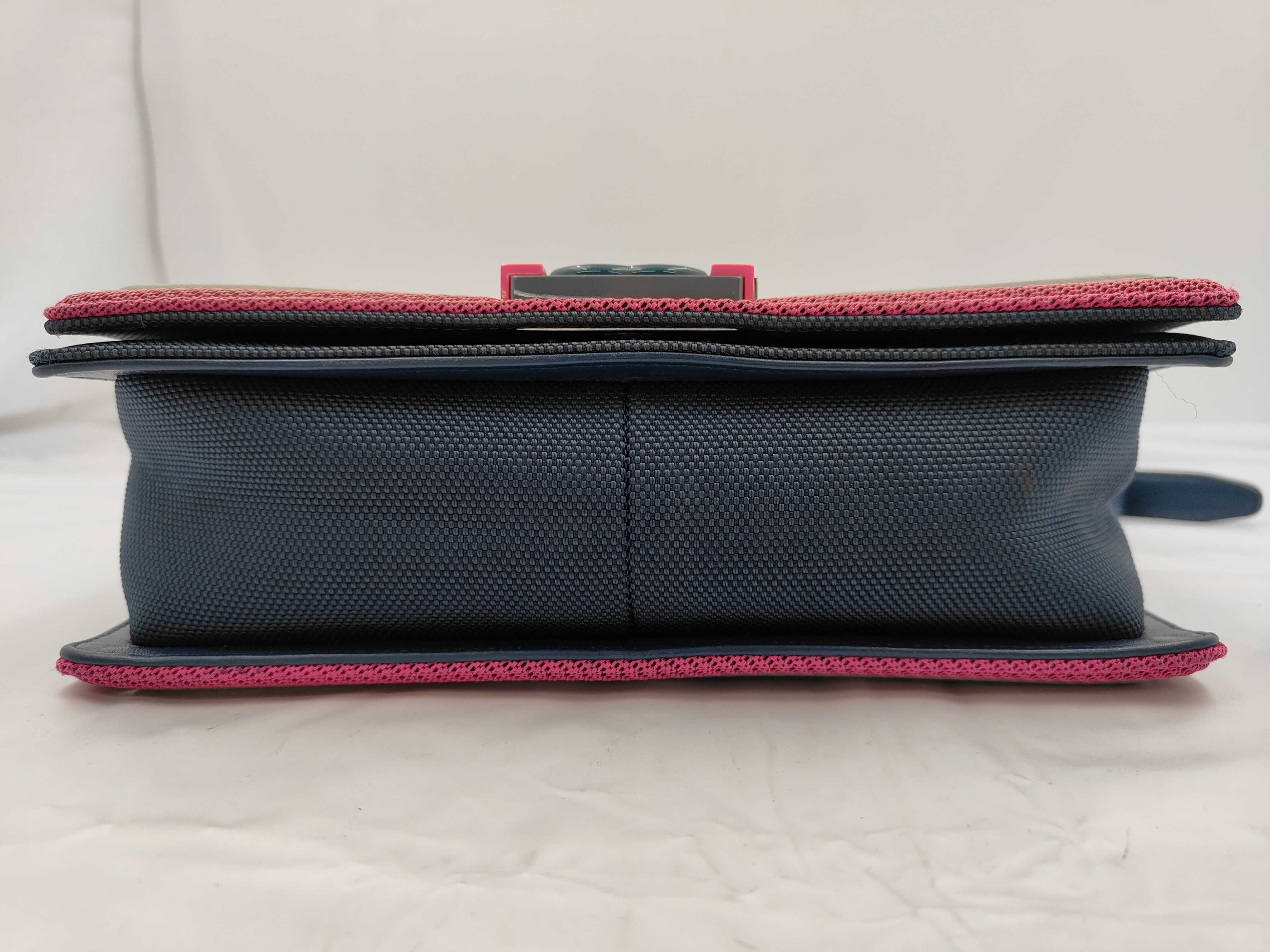 Boy Chain Shoulder Bag — view 7
