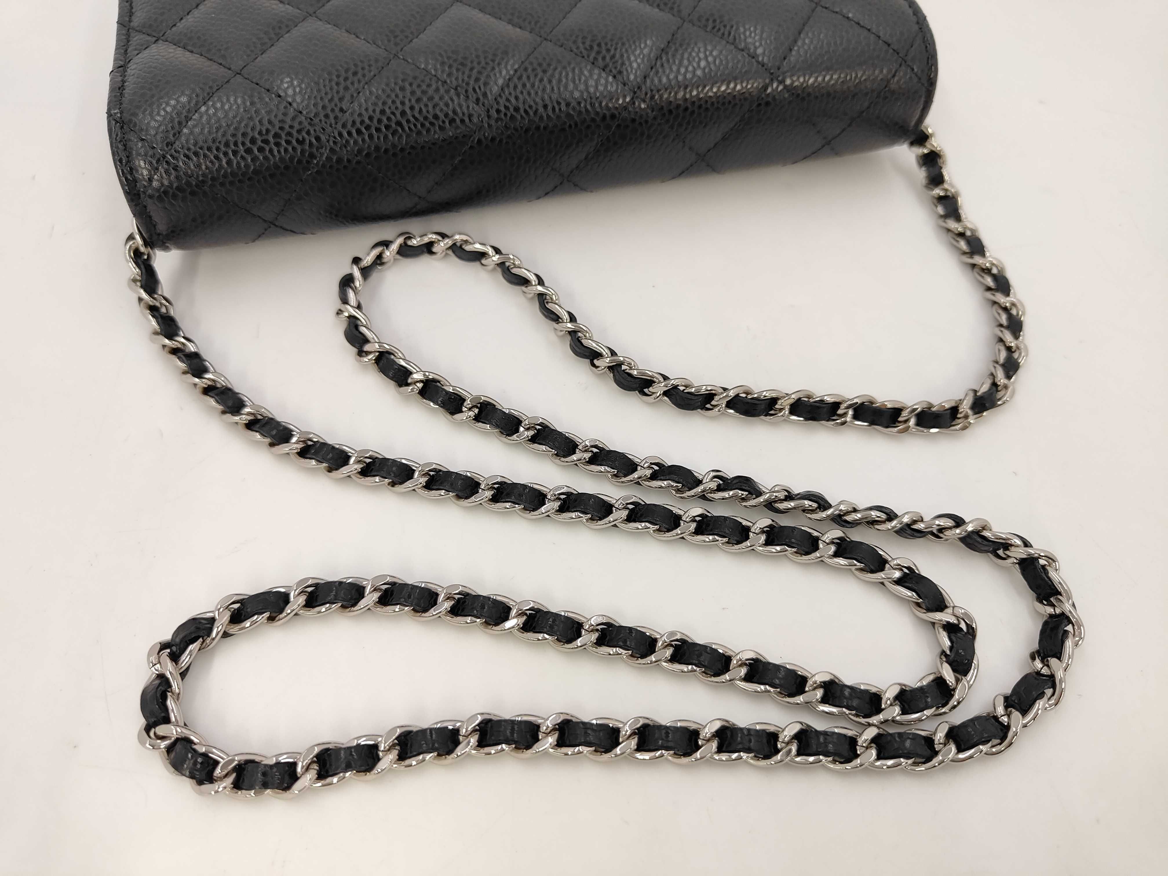 WOC Chain Bag Shoulder Bag — view 5