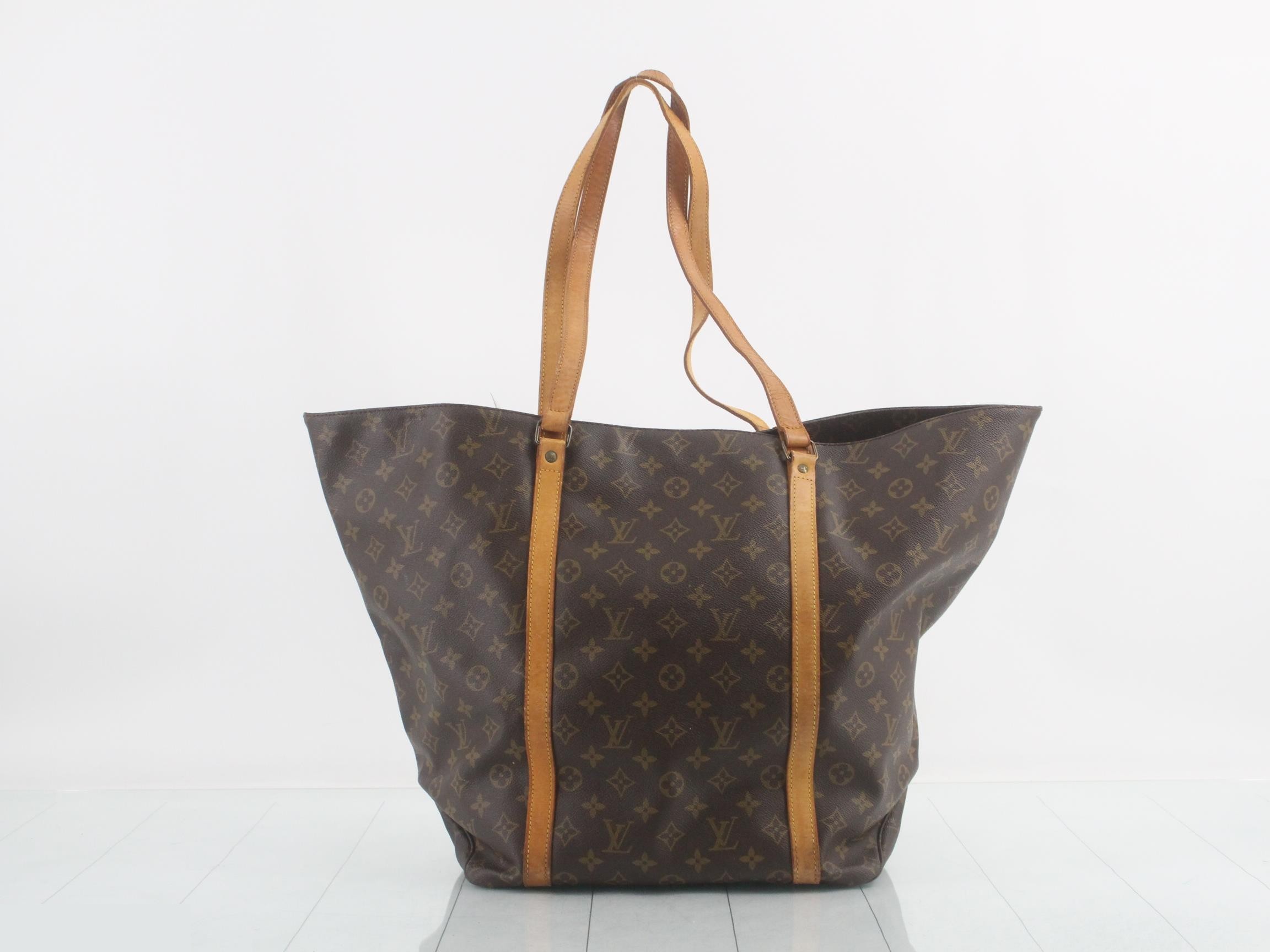 sack shopping — view 2