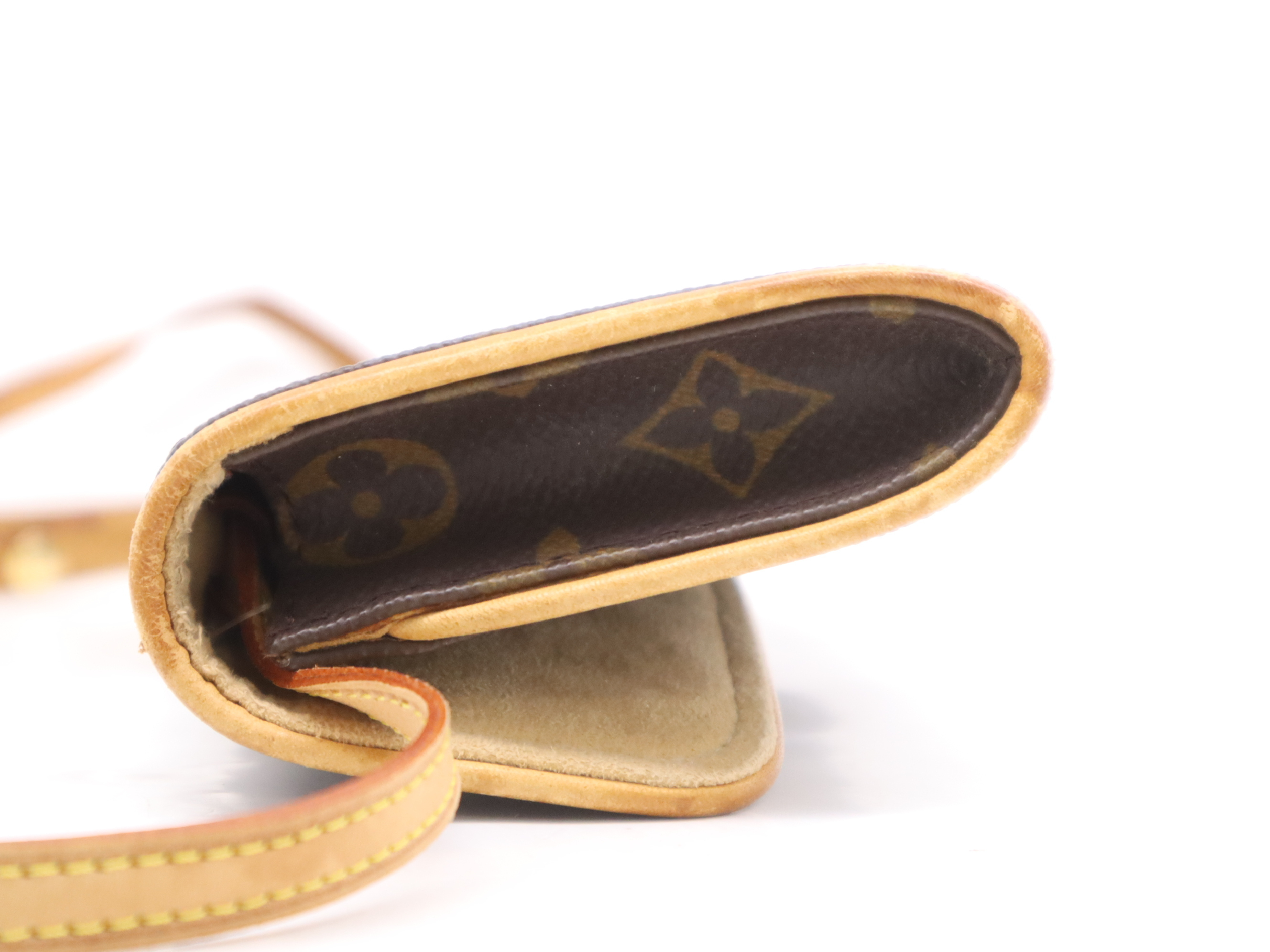 M51854 Monogram Pochette Twin PM Shoulder Strap Shoulder Bag — view 3