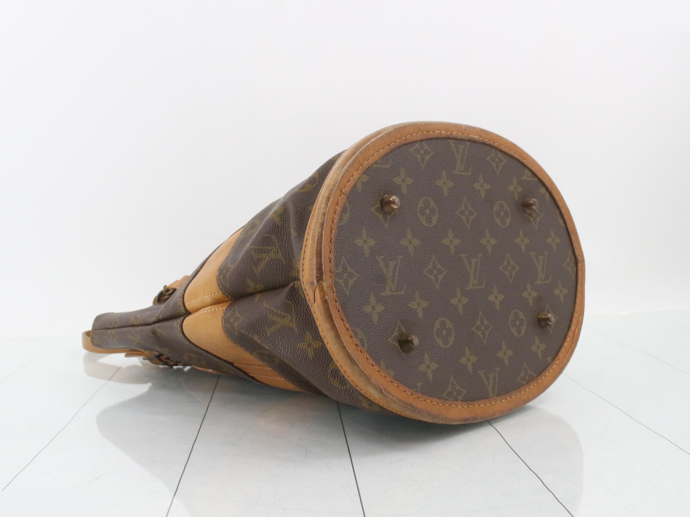 Bucket USA coin purse with clasp — view 5