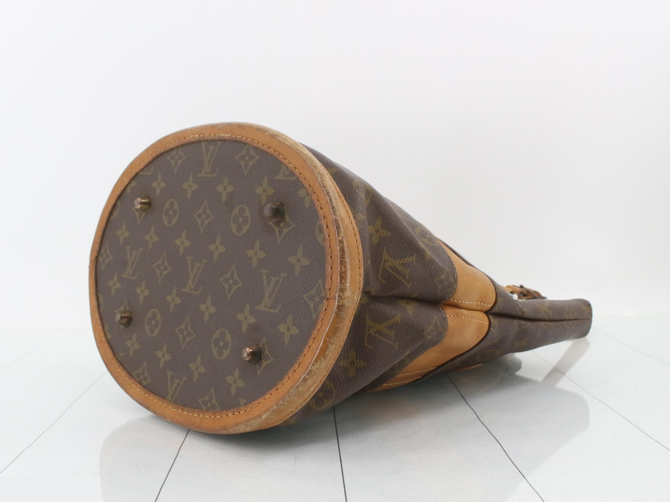 Bucket USA coin purse with clasp — view 6