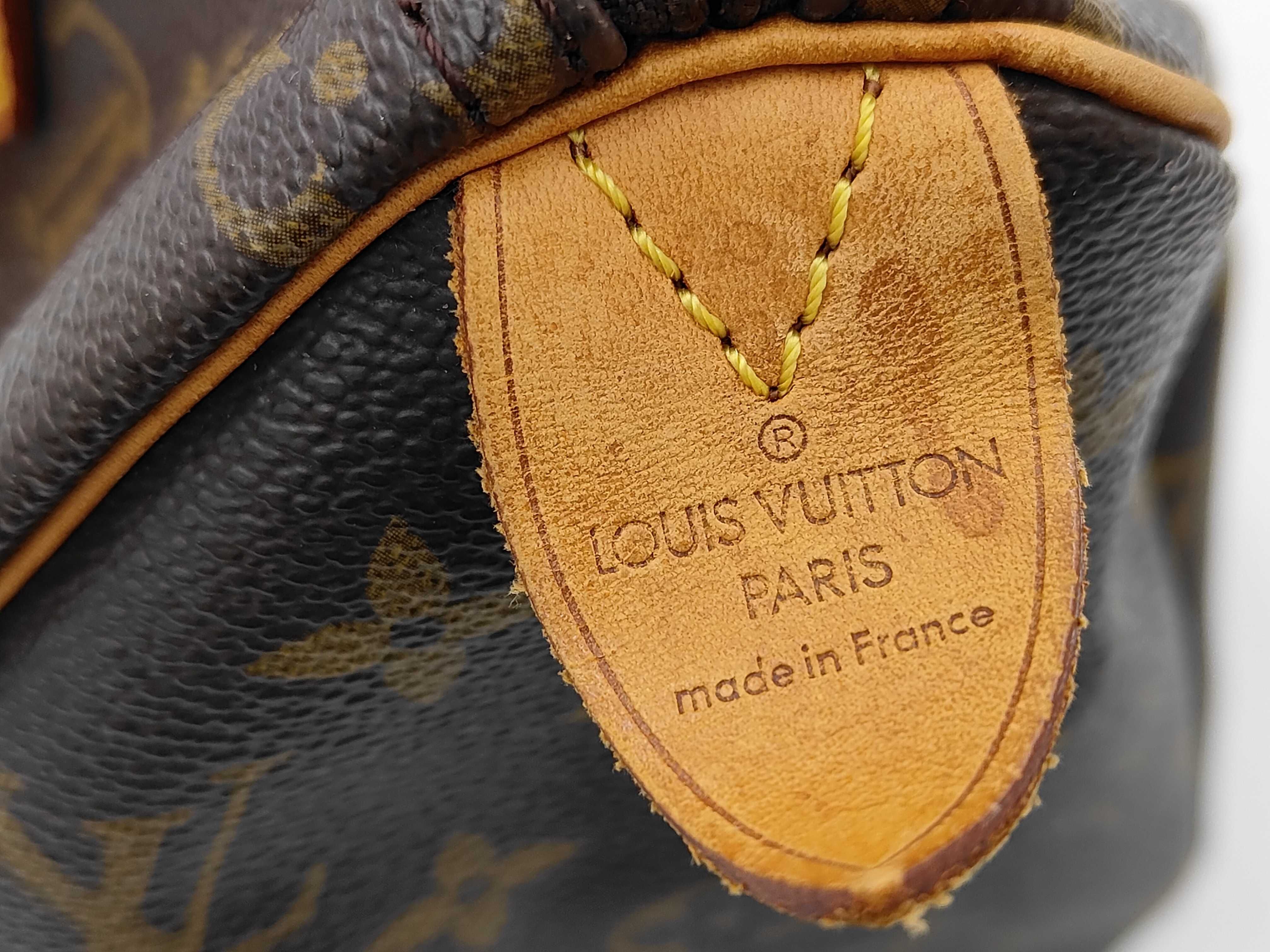 LV Monogram Speedy 25 Handbag — view 11
