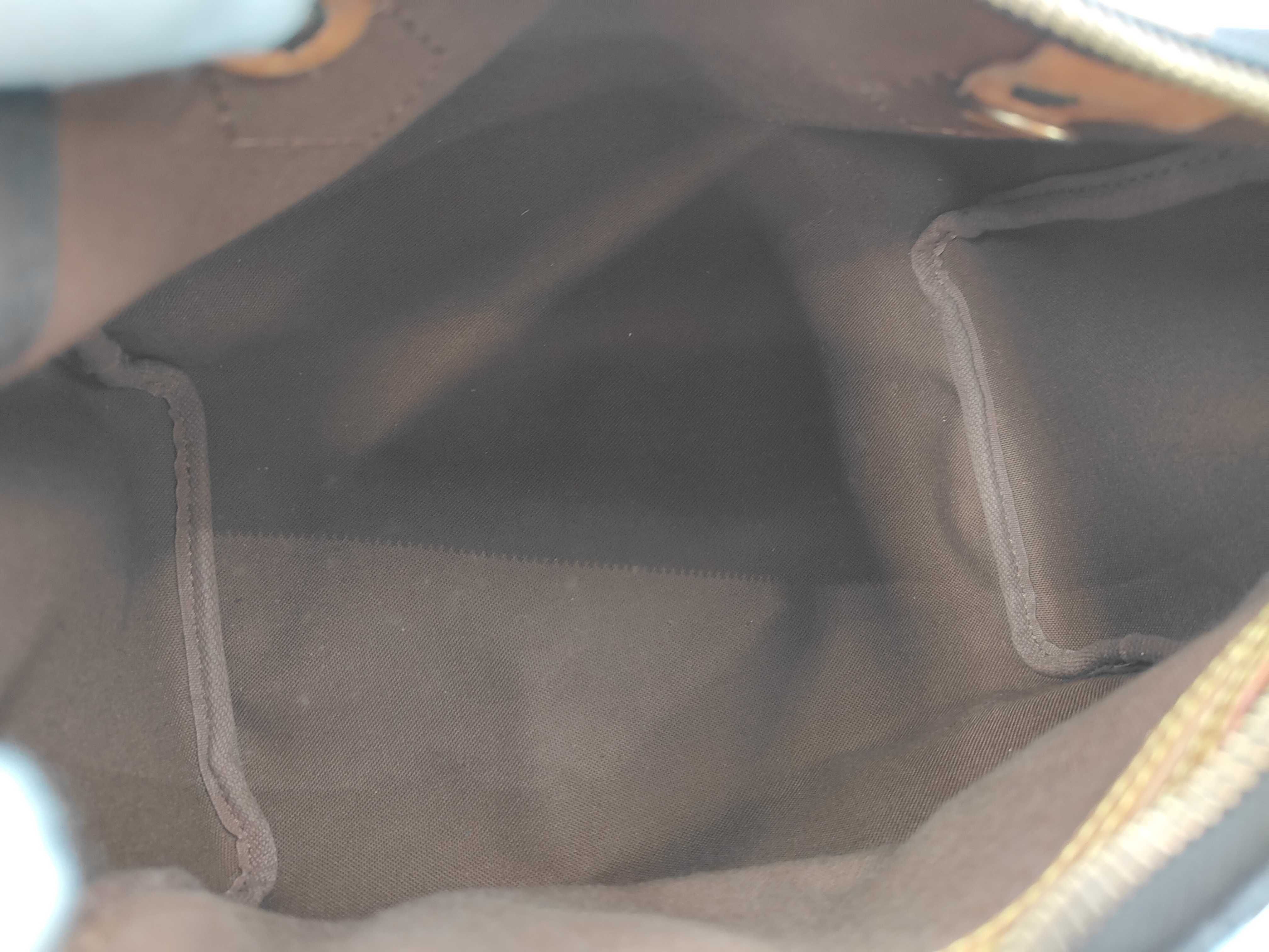 LV Monogram Speedy 25 Handbag — view 10