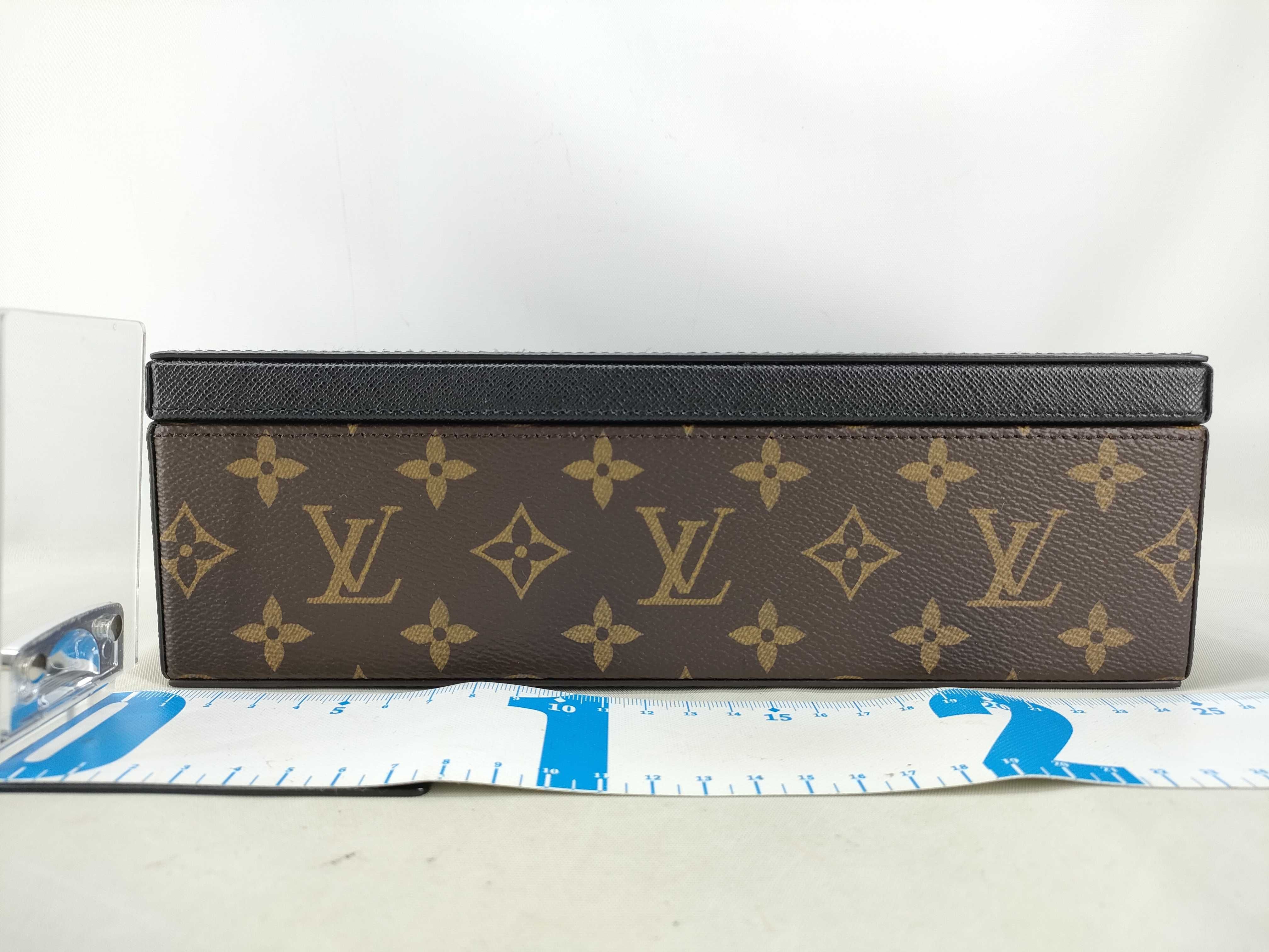 Monogram Tissue Box GI1445 Other Accessories — view 5
