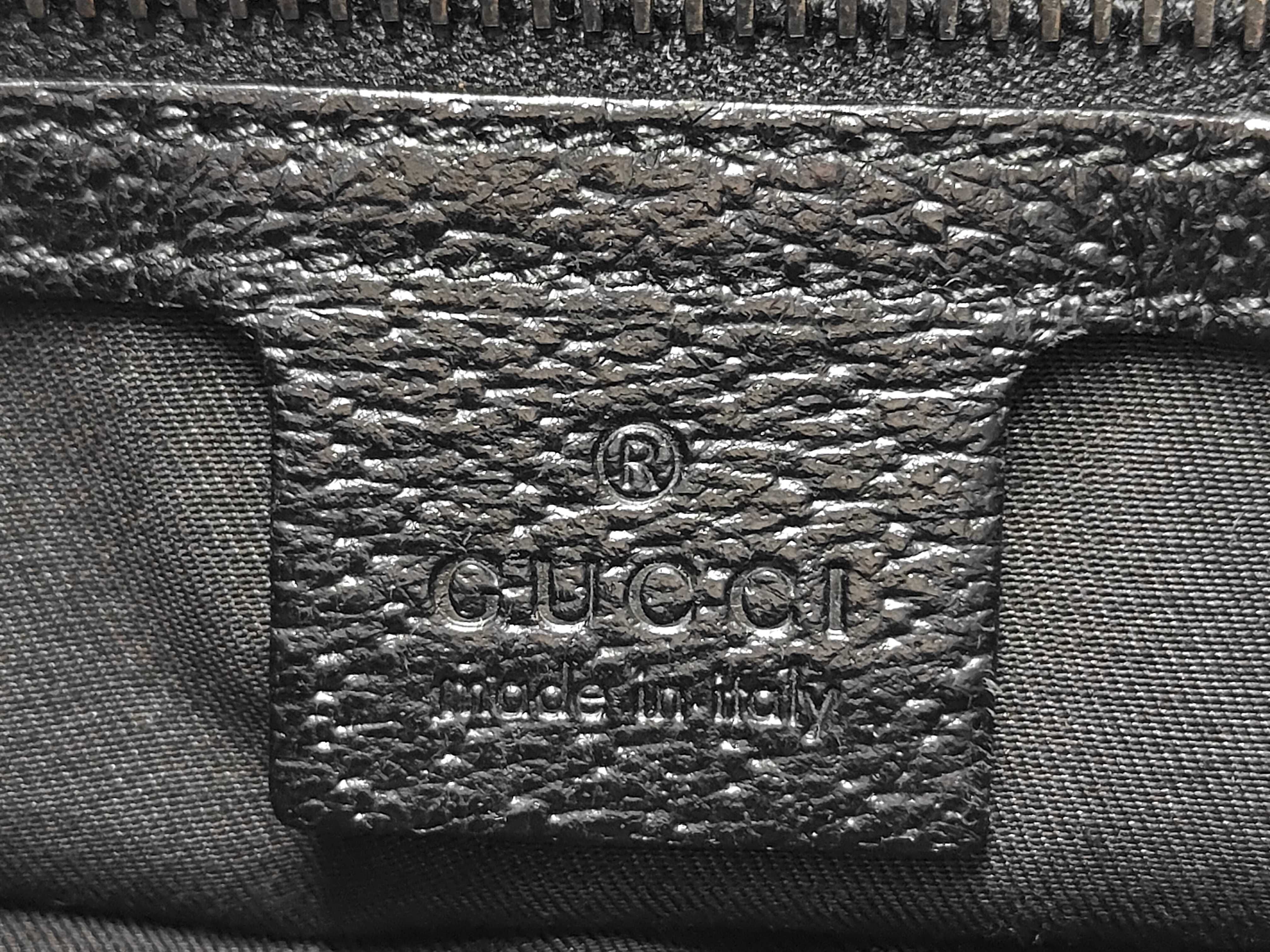 GG Canvas Shoulder Bag — view 10