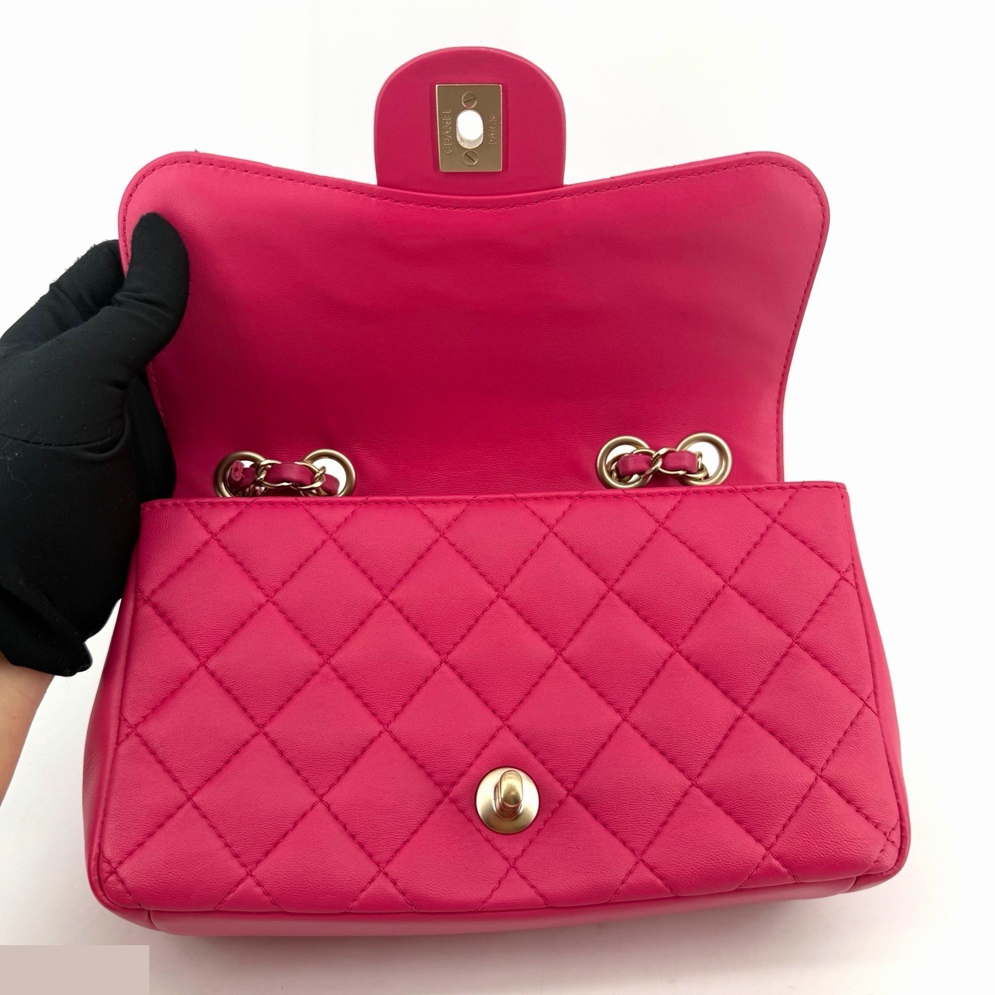 Mademoiselle Chic Flap Bag — view 9