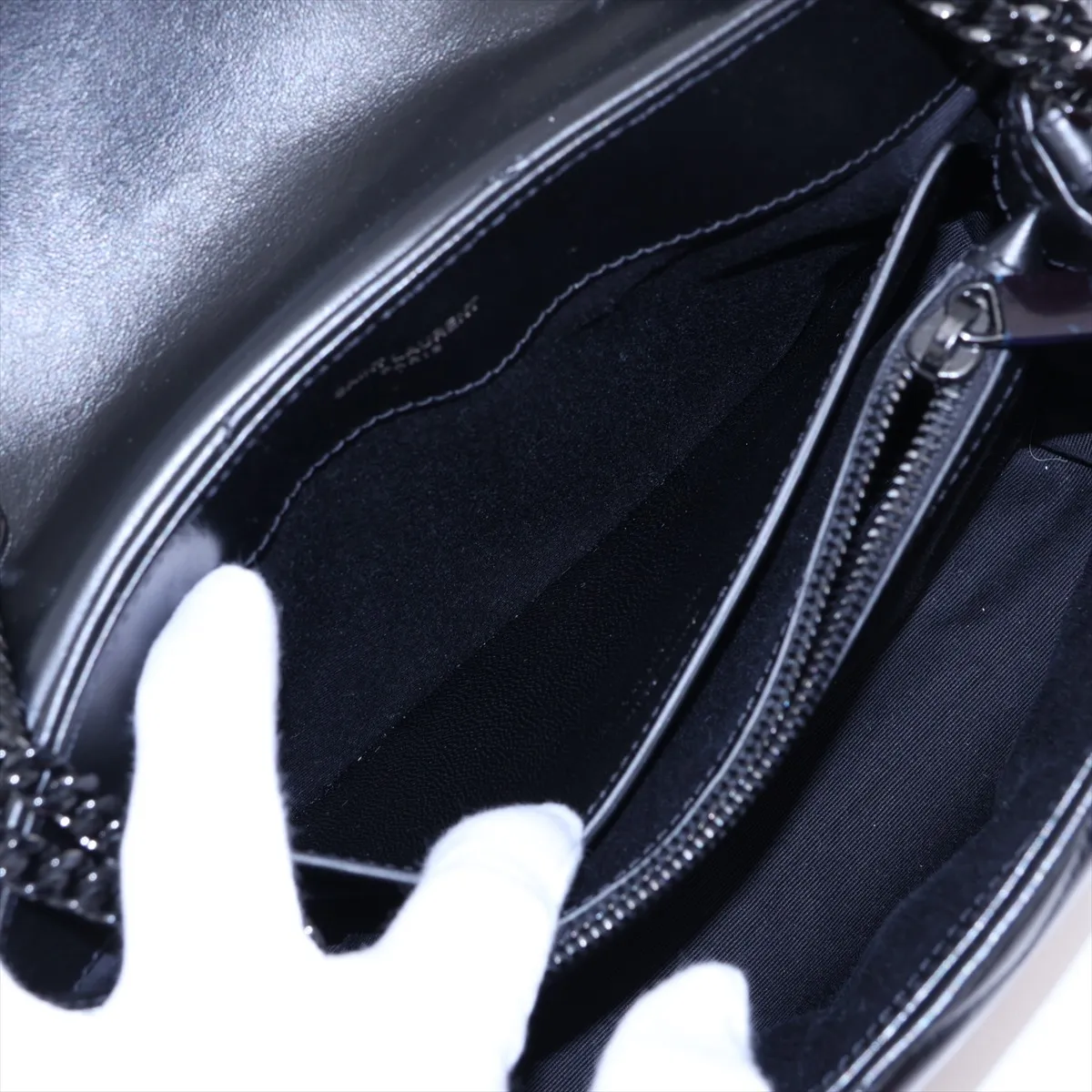 Loulou Leather Chain Shoulder Bag, Black, 494699 — view 10