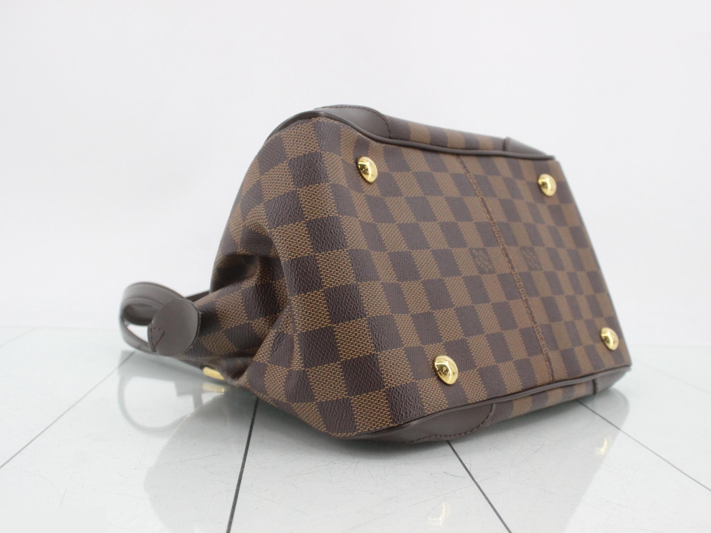 Verona PM DU0193 - Includes dust bag, clochette, key, and 2 keys. — view 5