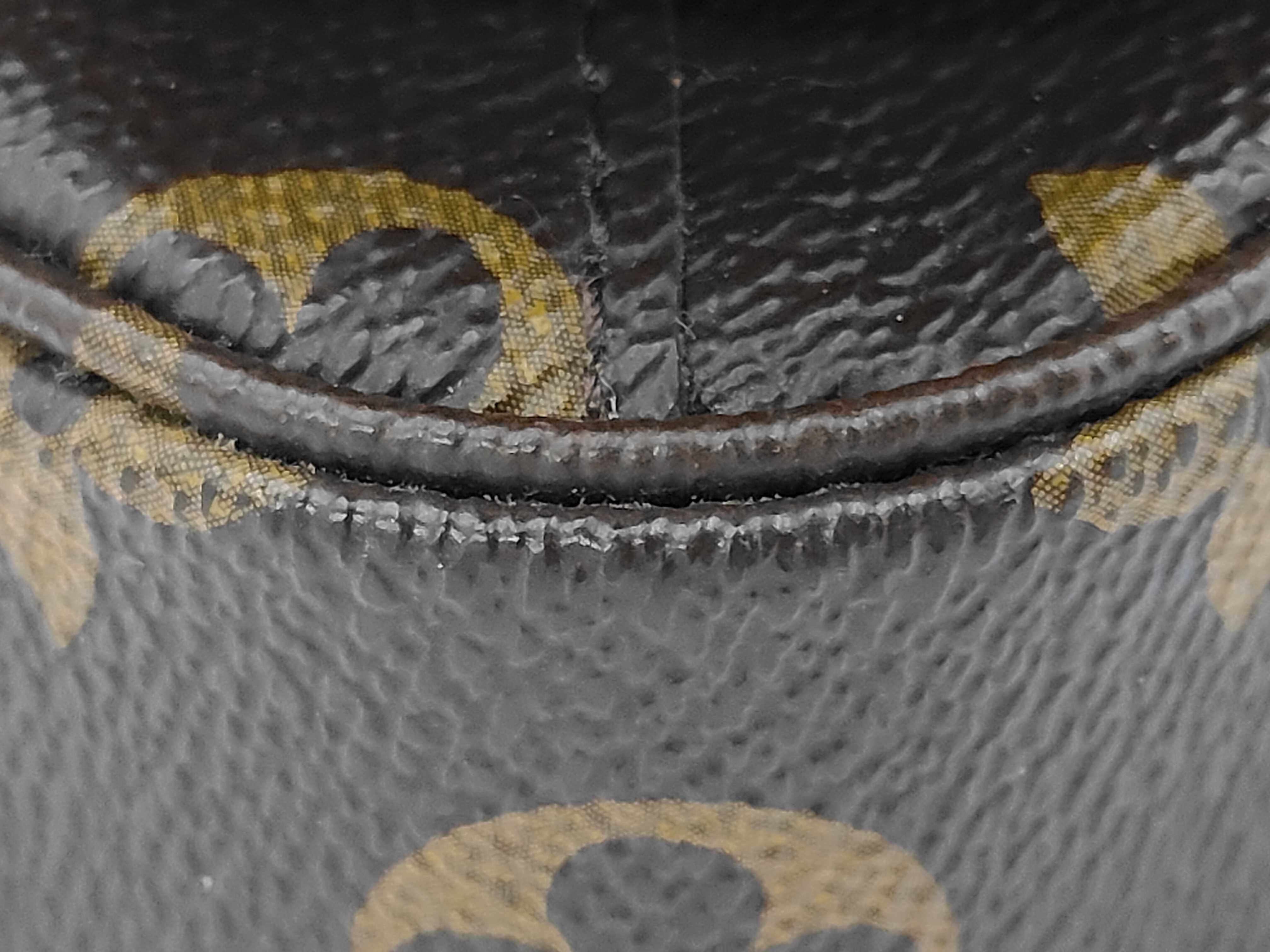 Monogram Louis Vuitton Shoulder Bag Handbag — view 6
