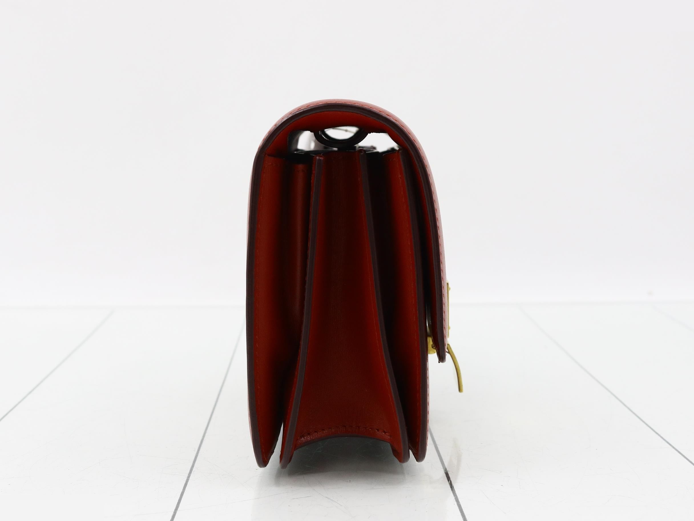 Classic Box Small Shoulder Bag — view 4