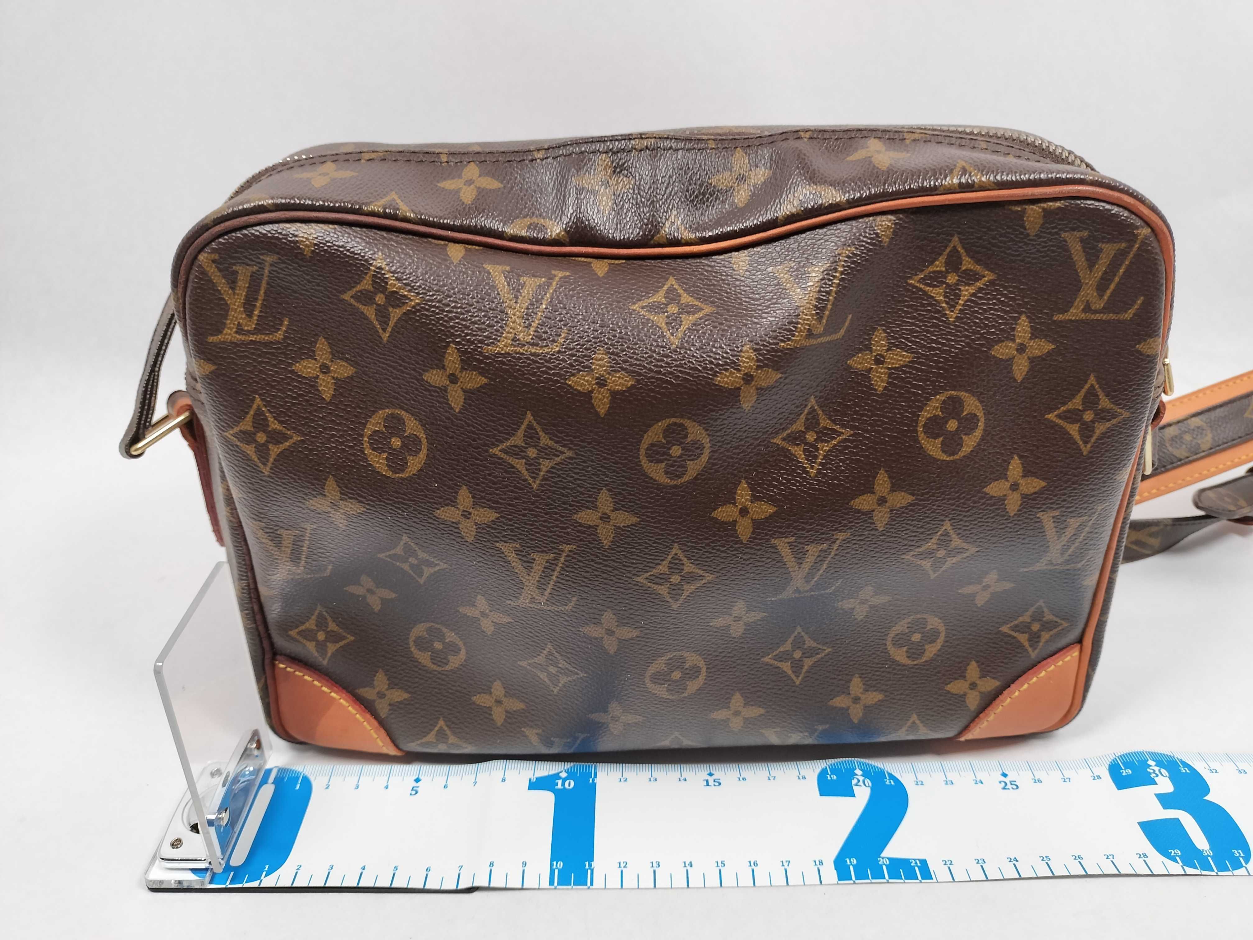 Monogram Louis Vuitton Brown Monogram M45244 Nile Shoulder Bag — view 2