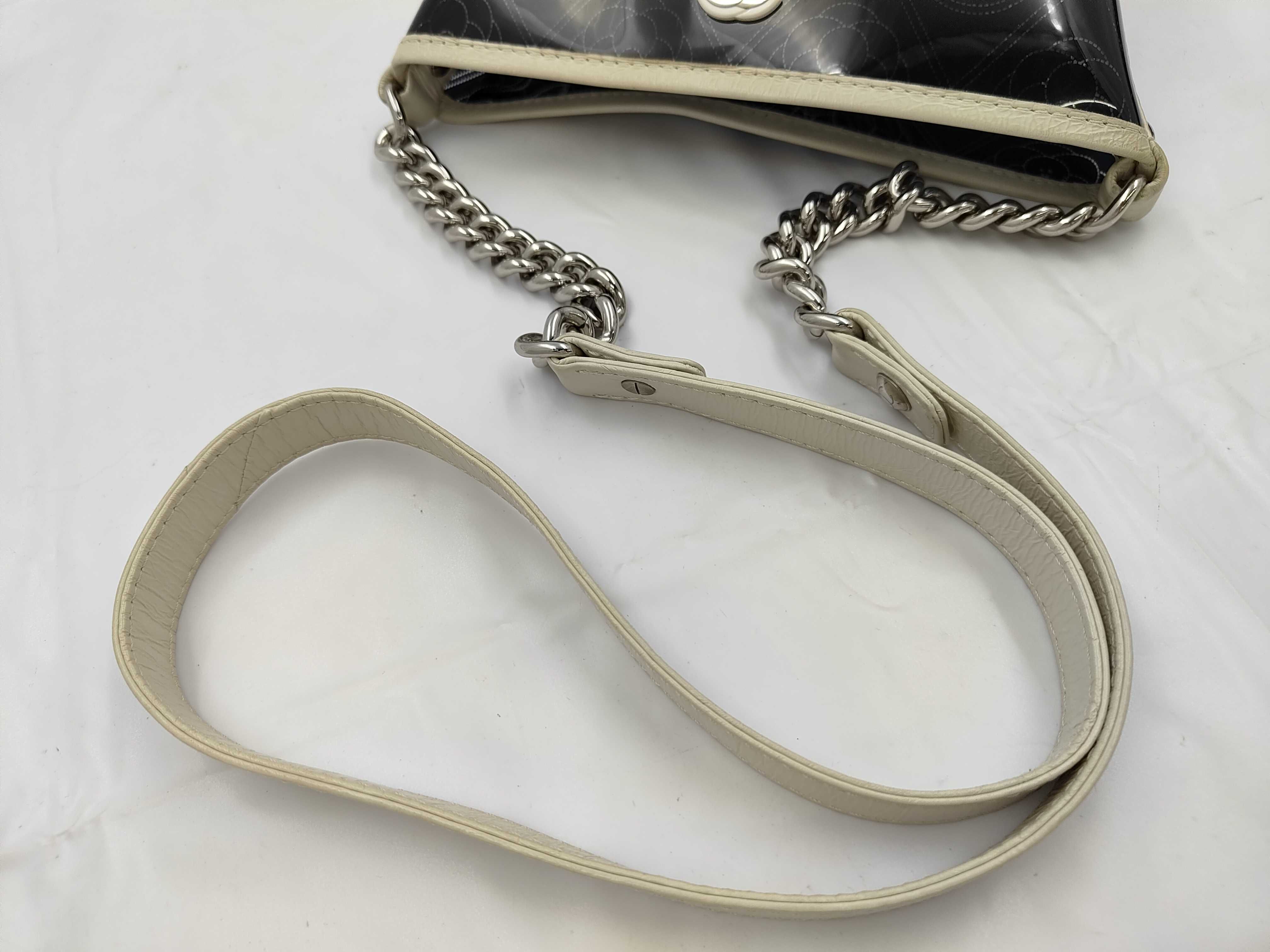 shoulder bag — view 3